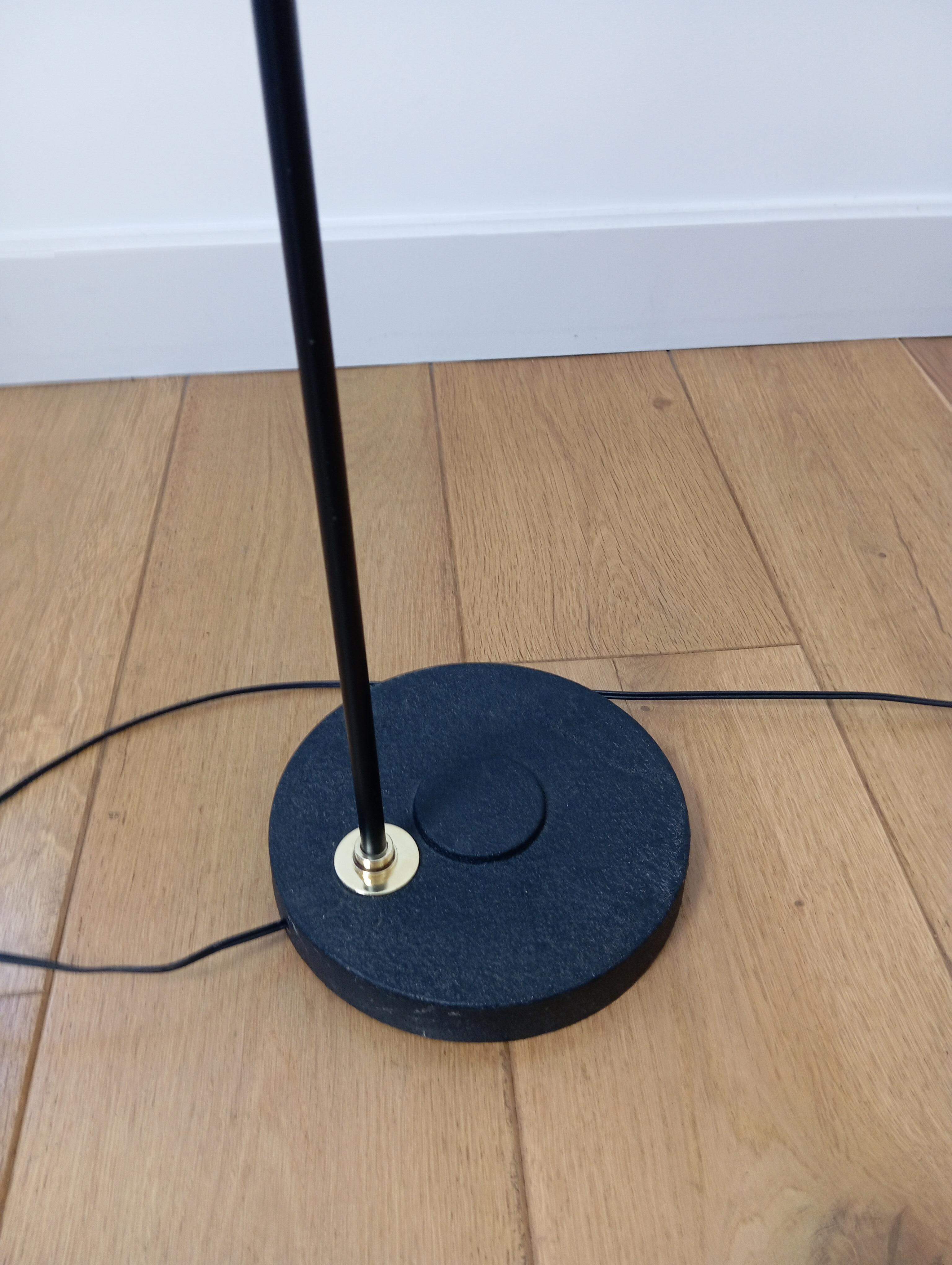Double lighting floor lamp, Maison Lunel circa 1950 en venta 7