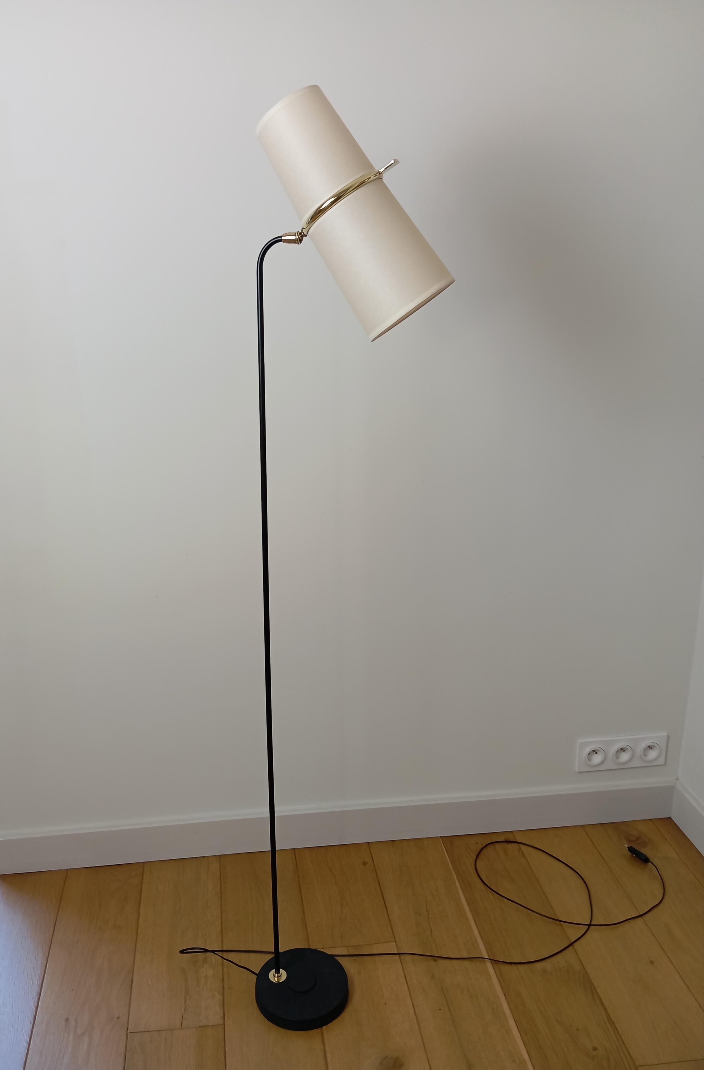 Double lighting floor lamp, Maison Lunel circa 1950 en venta 10