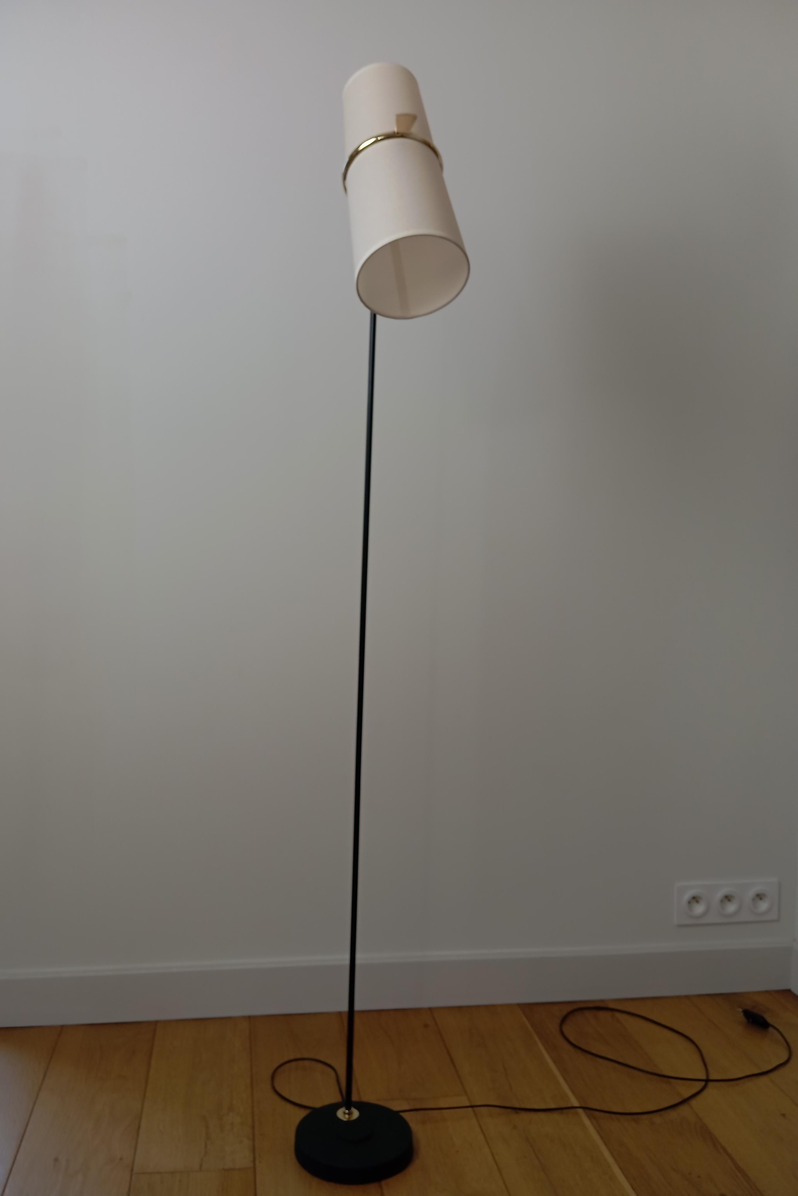 Lampadaire à double éclairage, R. Lunel circa 1950 Excellent état - En vente à Saint-Ouen, FR