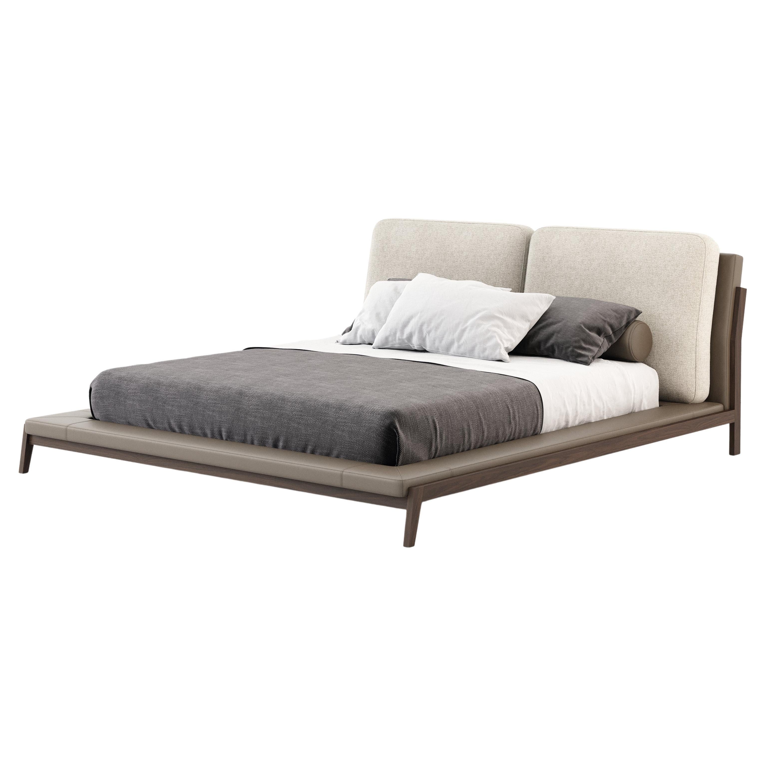 Double Modernes Milos-Bett aus Nussbaum und Leder, handgefertigt von Stylish Club im Angebot