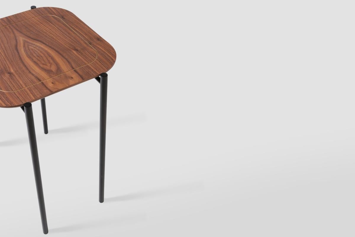XXIe siècle et contemporain Table d'appoint moderniste double « Zal », acier peint et bois naturel en vente