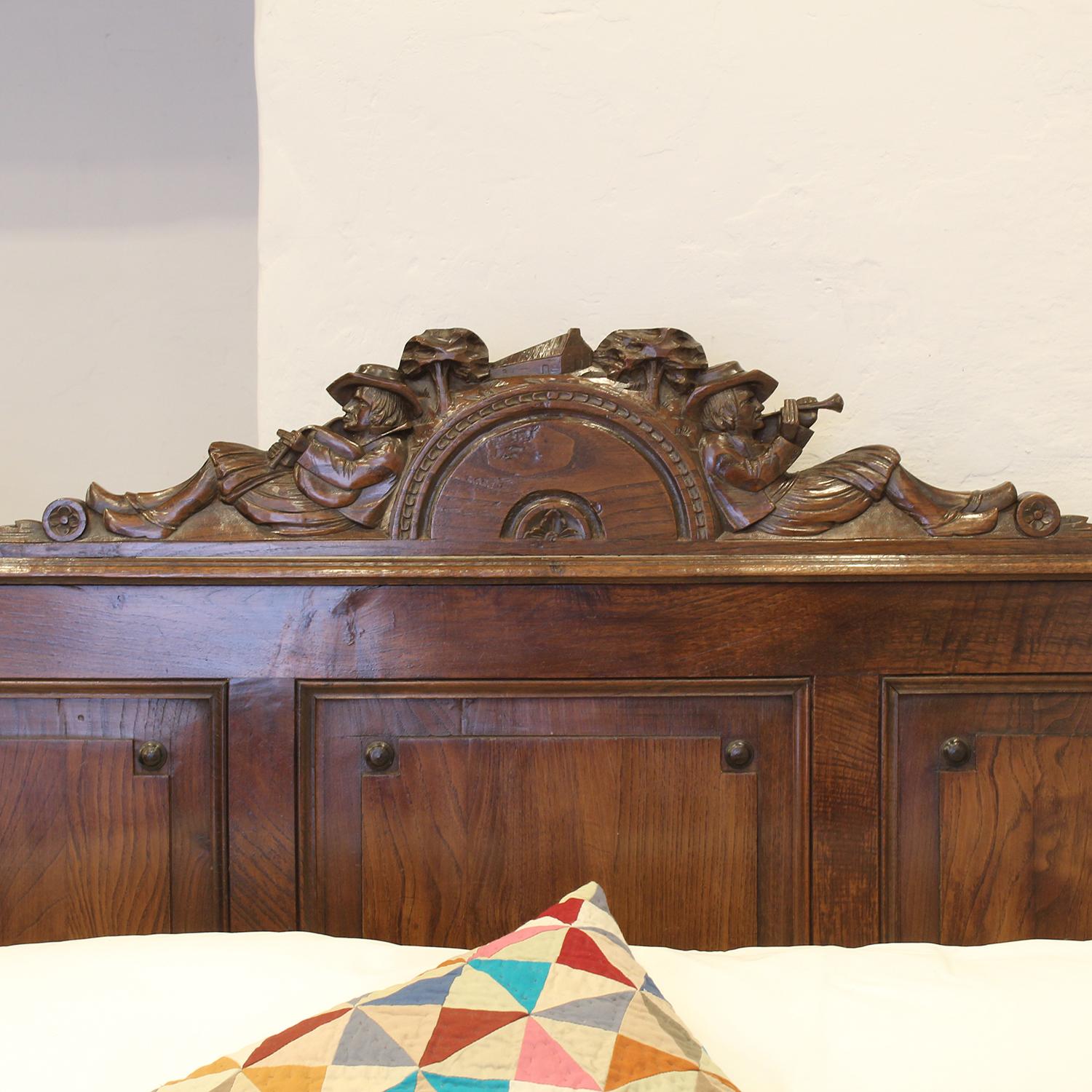 Double Oak Breton Carved Antique Bed - WD53 3
