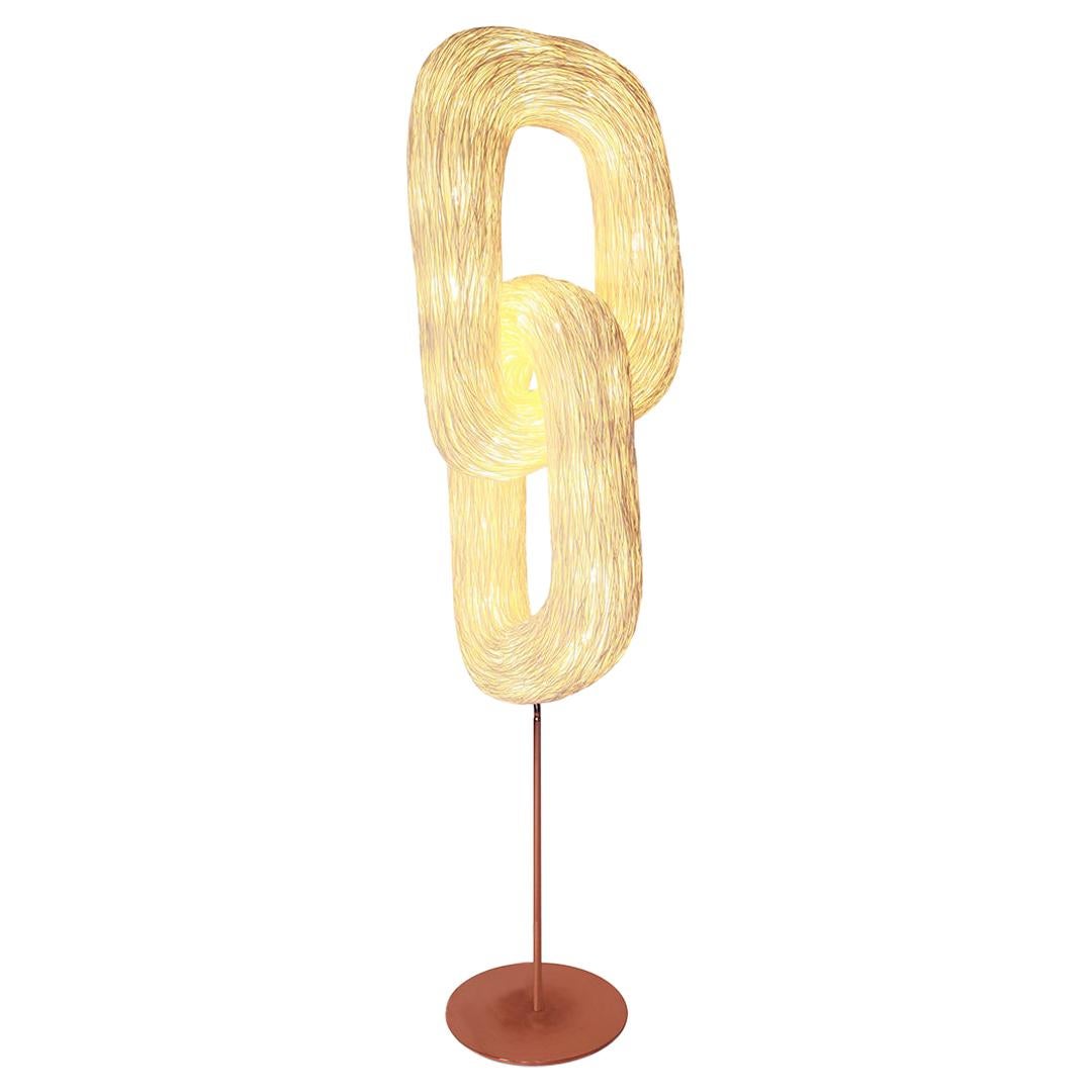 Double Orbit „Floor“ von Ango, architektonische Stehlampe mit natürlichem Rattan
