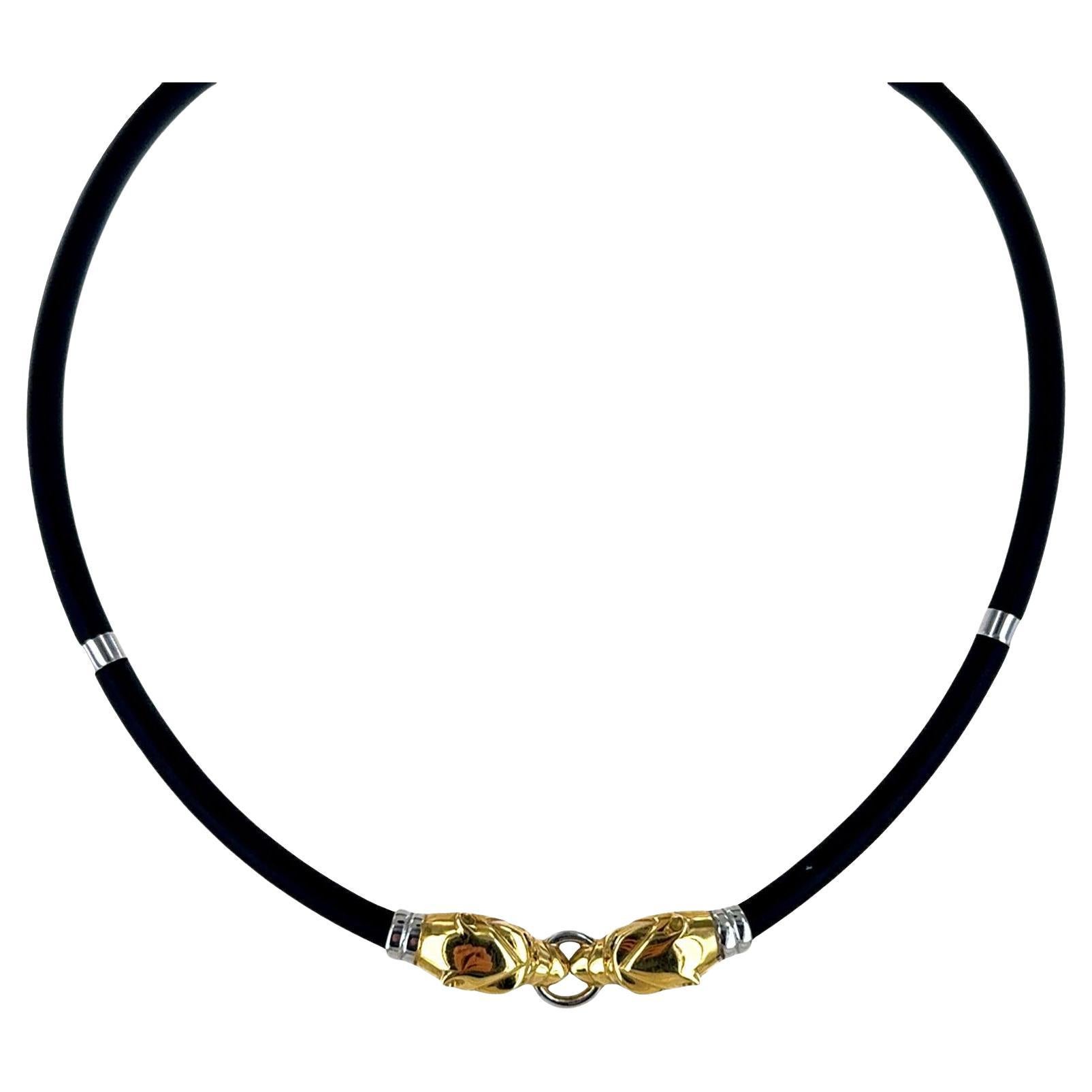 Collier double tête de panthère en or blanc et jaune 18 carats avec cordon en caoutchouc noir en vente