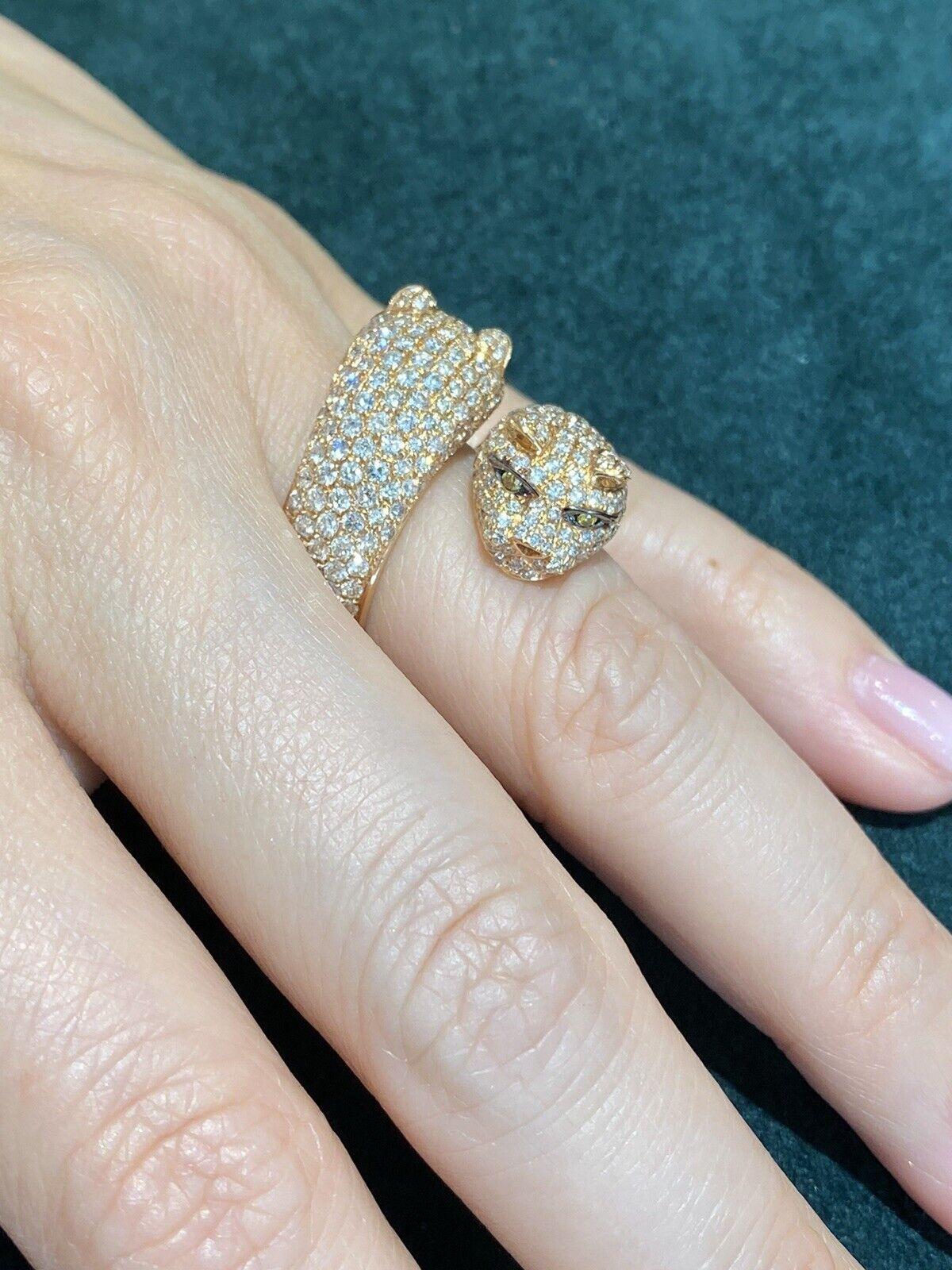 Anello con doppio diamante a testa di pantera, peso totale di 3,70 carati in oro rosa 18 ct. In condizioni ottime a La Jolla, CA