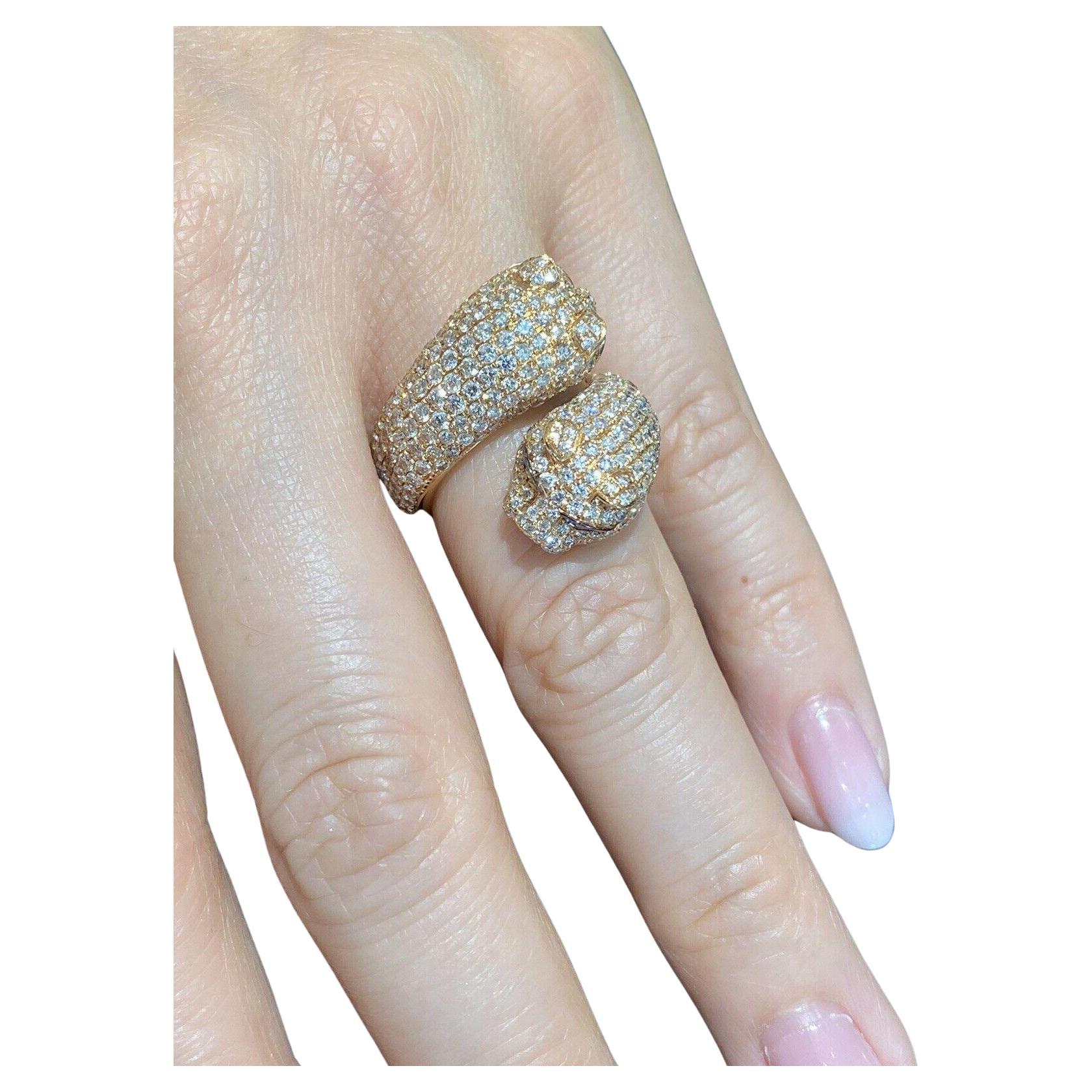 Double Panther Head Diamond Wrap Ring 3.70 carat total weight in 18k Rose Gold For Sale