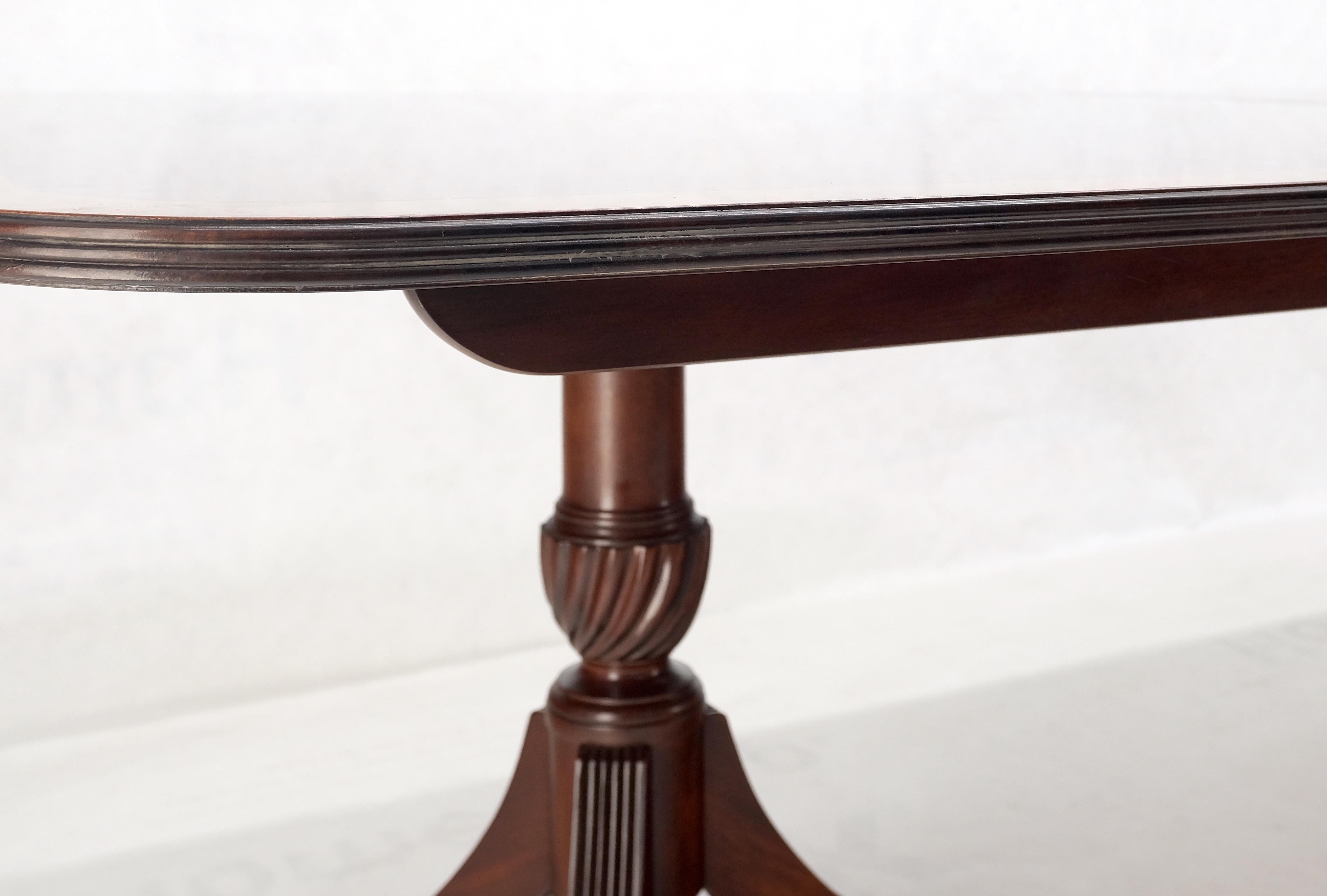Double Pedestal 4 Leafs Banded Mahogany Dining Table by Kittinger Mint! For Sale 7