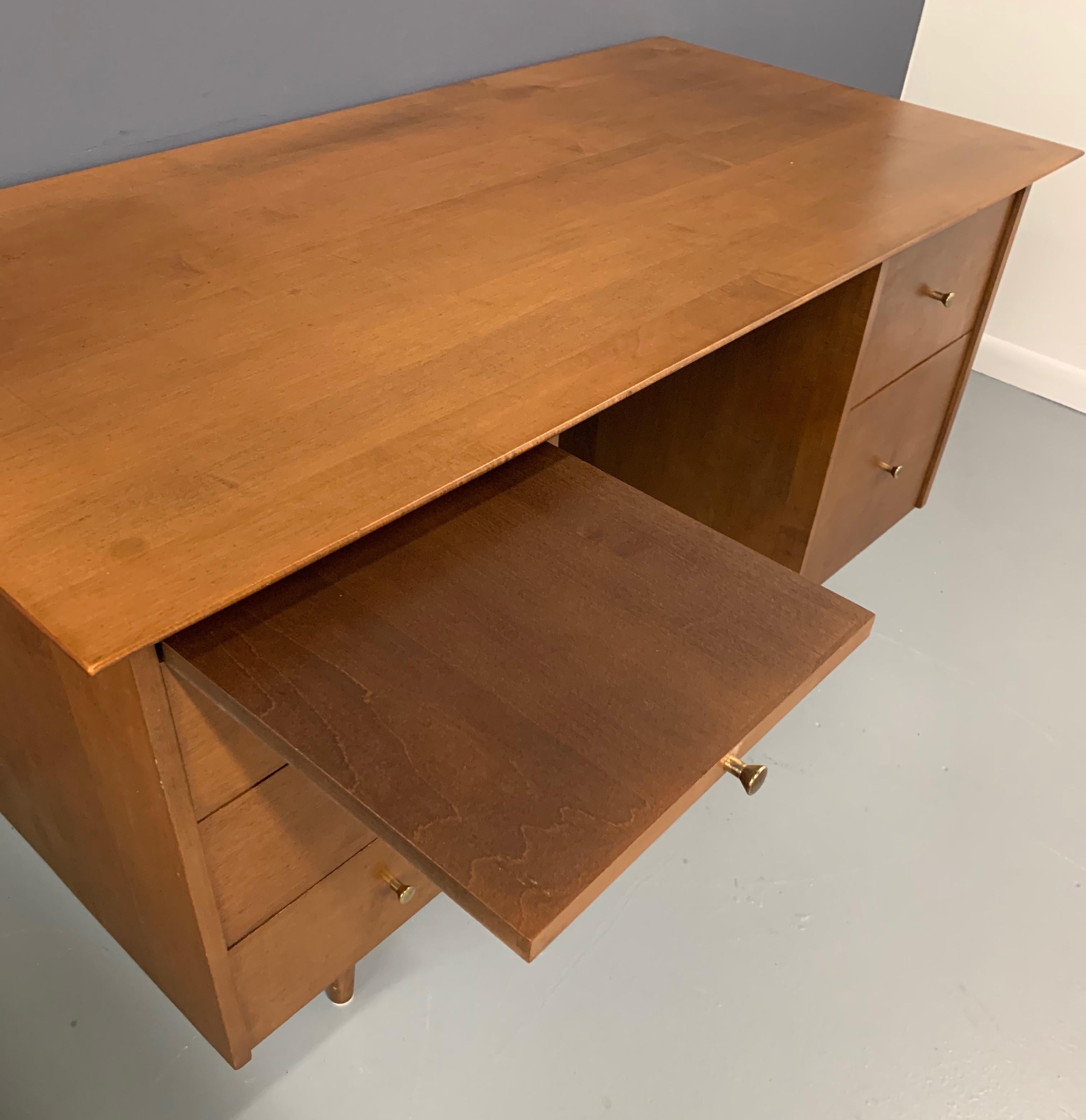 Mid-Century Modern Double Pedestal Planner Group Desk by Paul McCobb