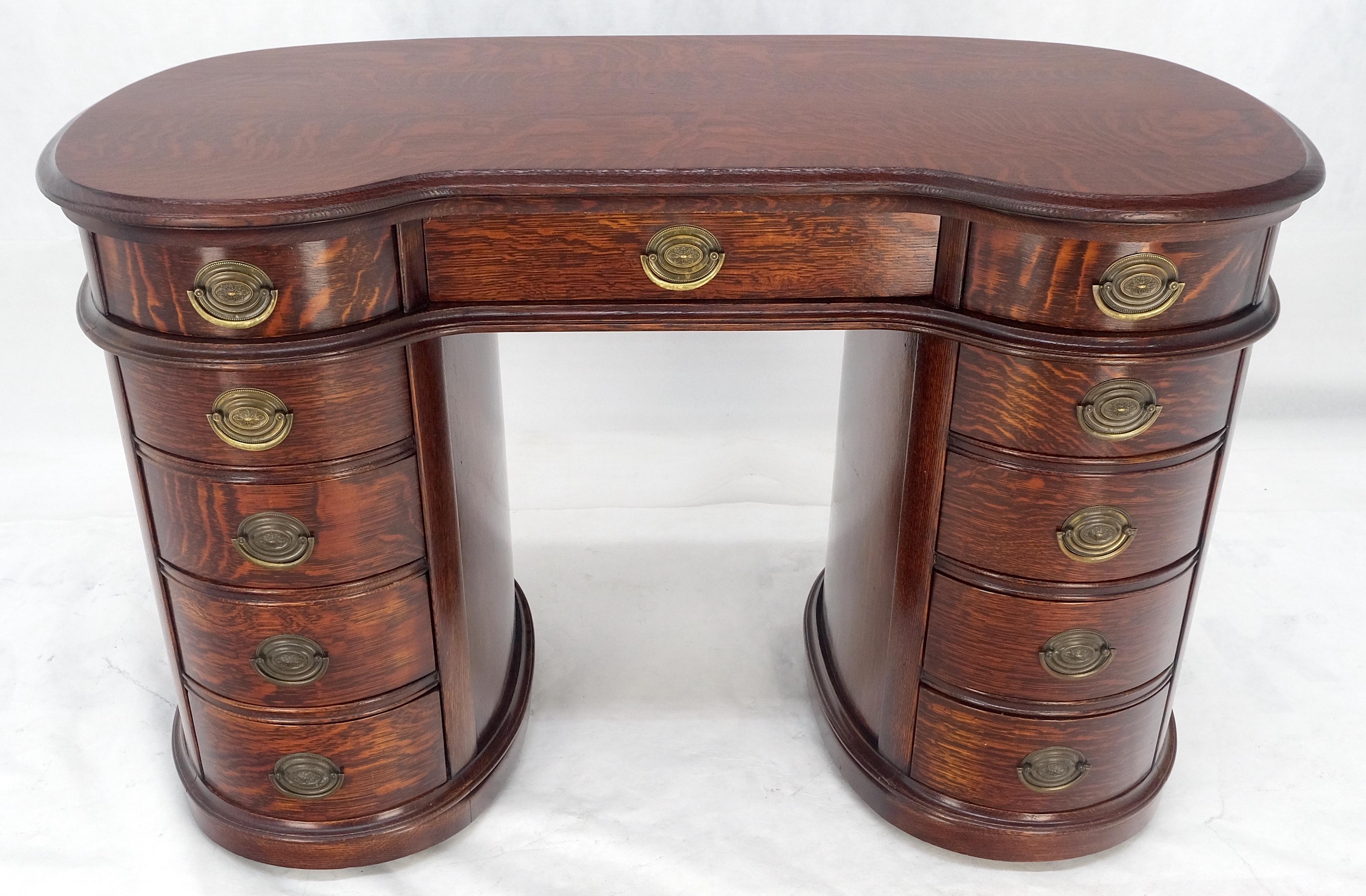 Bureau d'écriture à double piédestal en Oak Oak massif 10 tiroirs MINT ! en vente 1