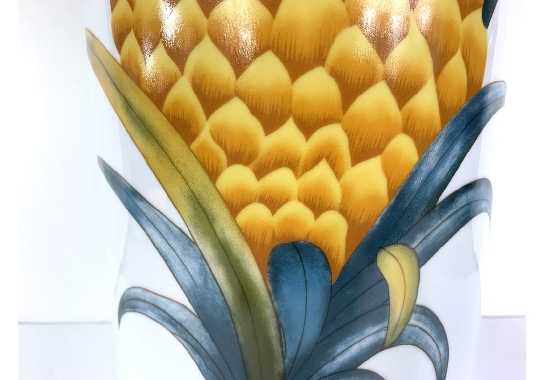 Double ananas en céramique Stand Umbrella en vente 4