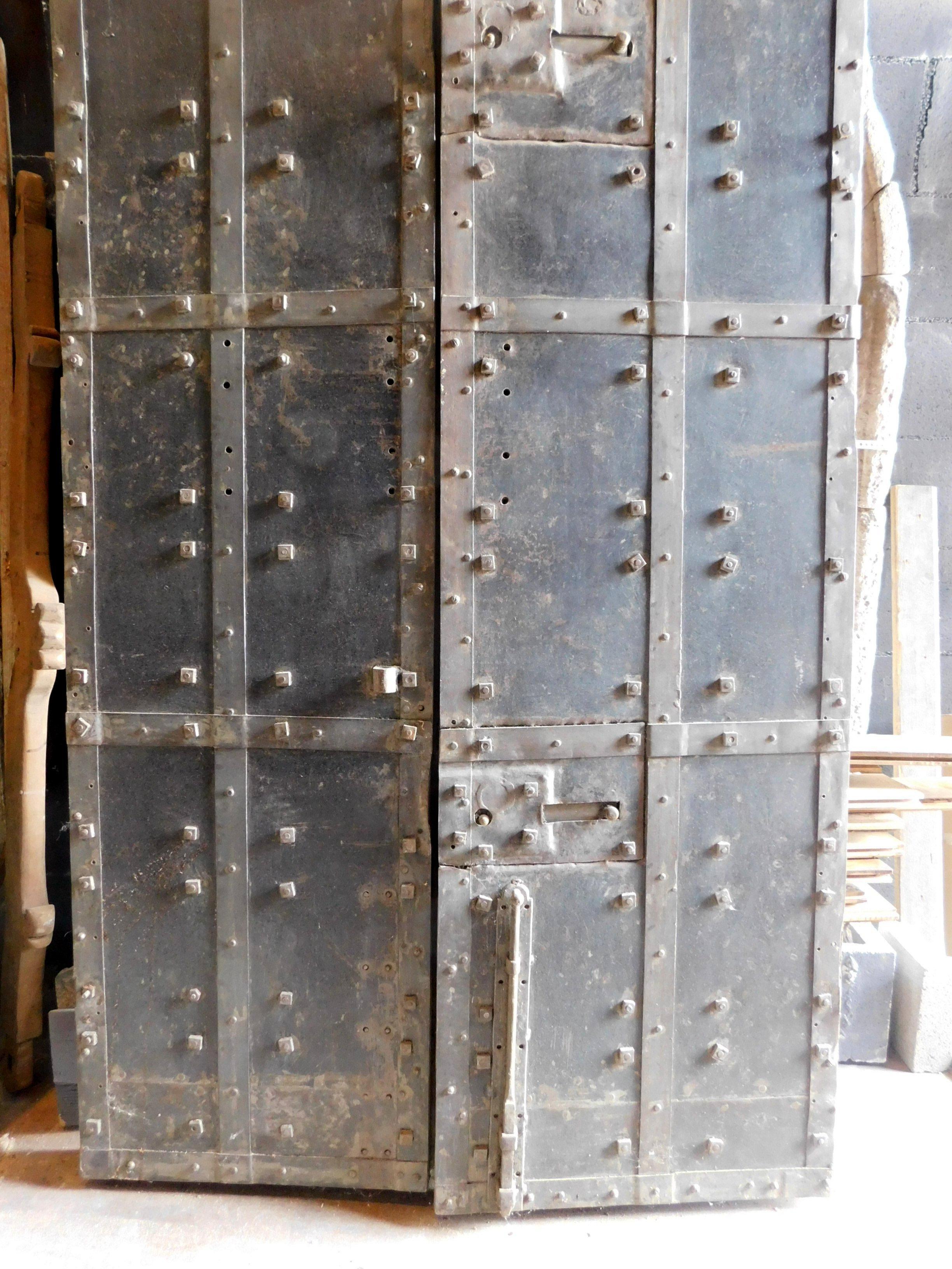 Double Prison Door in Wood and Iron, Nails & Bolts, 19th Century Italy For Sale 5