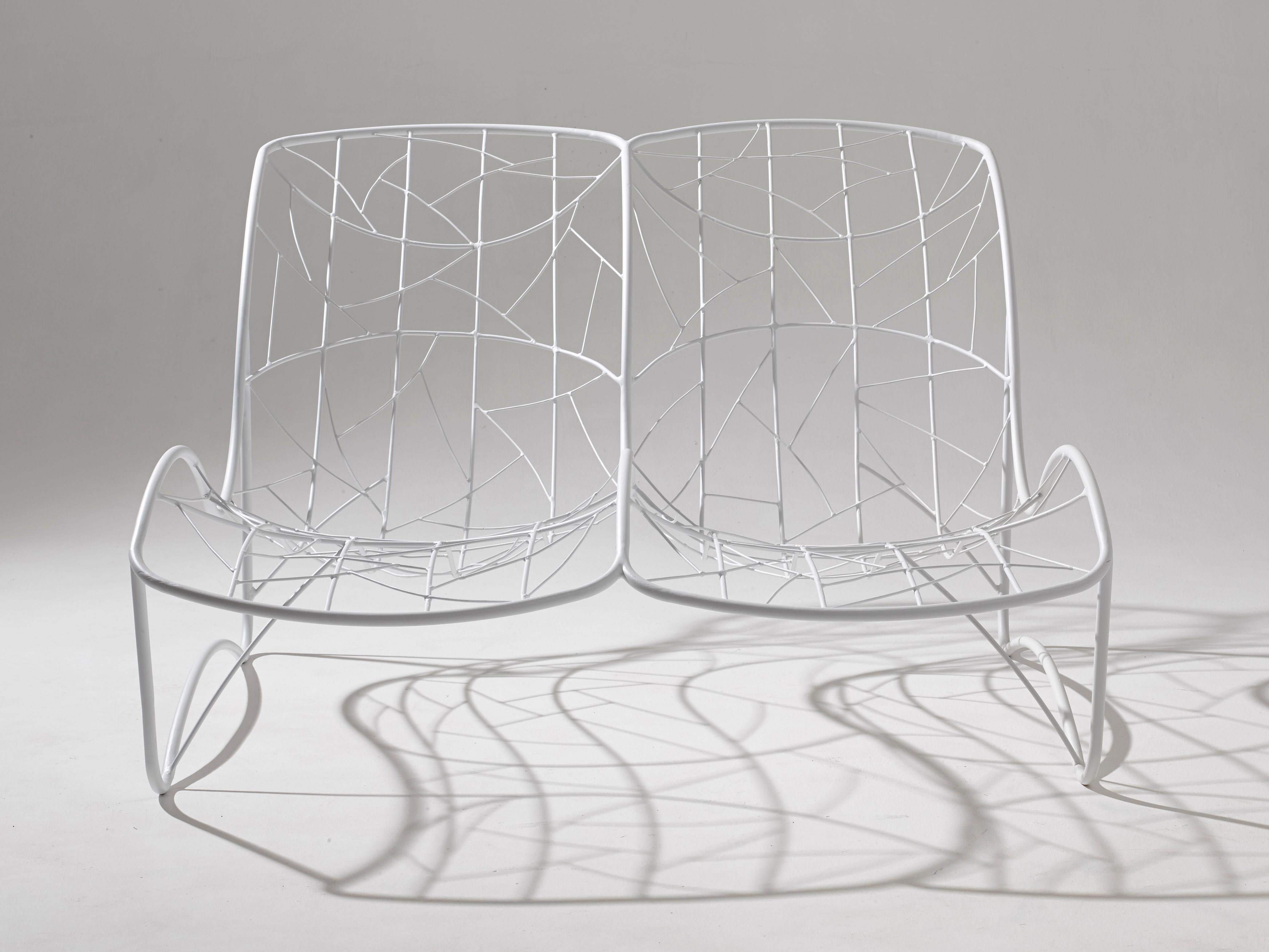 Doppel- Recliner-Swing-Stuhl mit Sockelbeinen aus Stahl, modern, 21. Jahrhundert (Handgefertigt) im Angebot