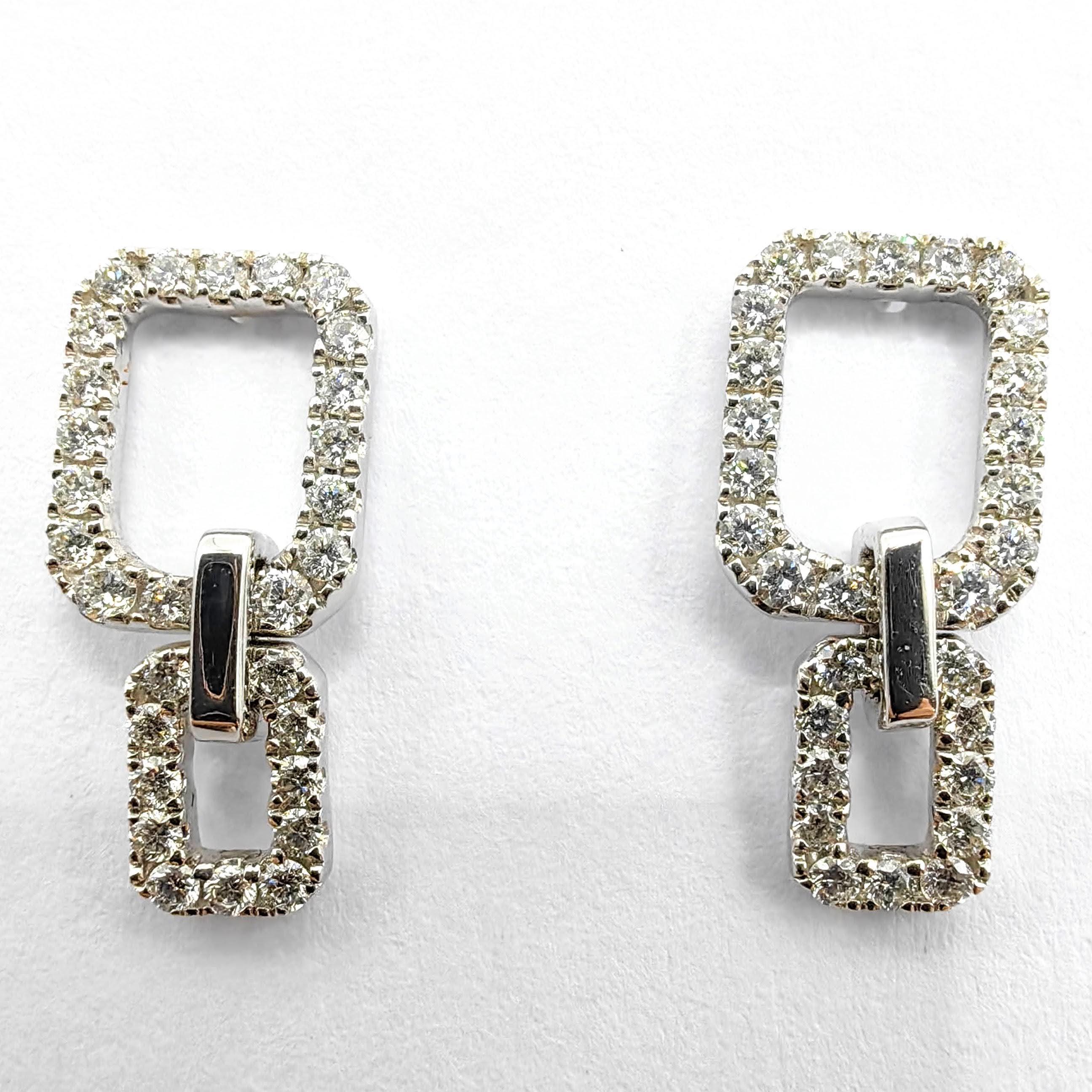 Doppeltes Rechteck A Link Rundschliff Pavé-Diamant Ohrringe in 18K Weißgold im Angebot 2