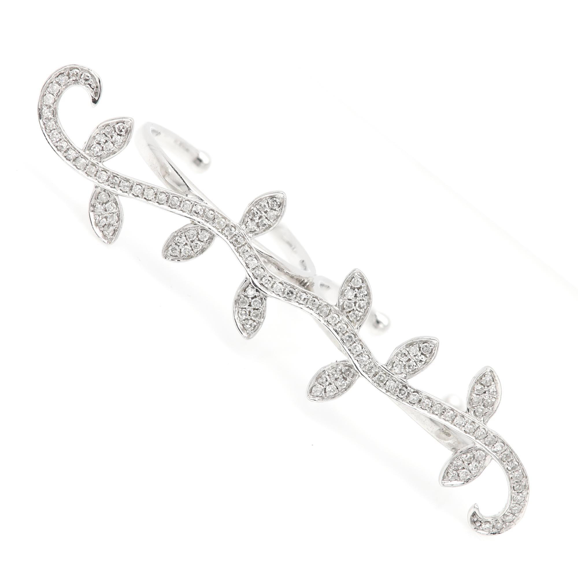 Doppelring 14 Karat Gold Naturdiamanten Blumenblatt-Design im Zustand „Neu“ im Angebot in Brooklyn, NY