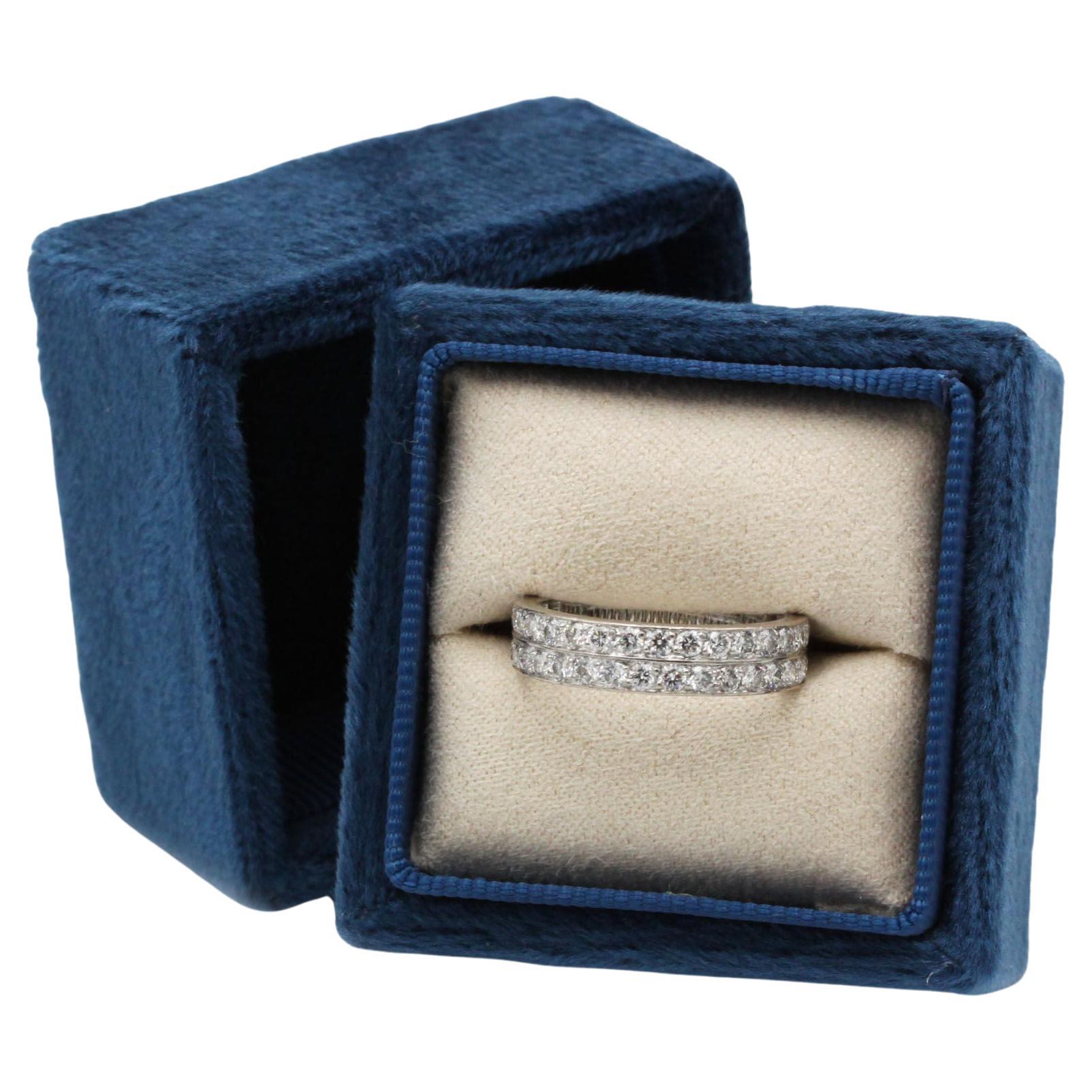 Moderne Alliance d'éternité à double rangée de diamants en or blanc 18 carats, 1,80 carat G VS en vente