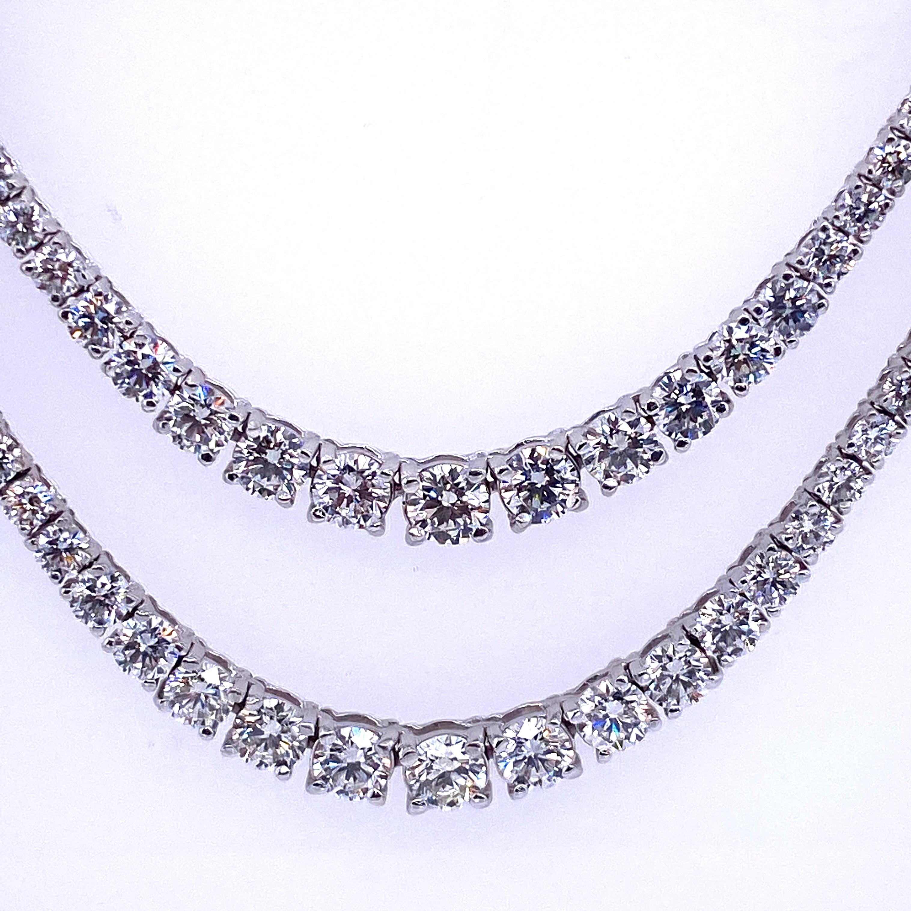 Tennis-Halskette mit 9,33 Karat Diamant in zweireihigem Schliff, 14 Karat Weißgold 4