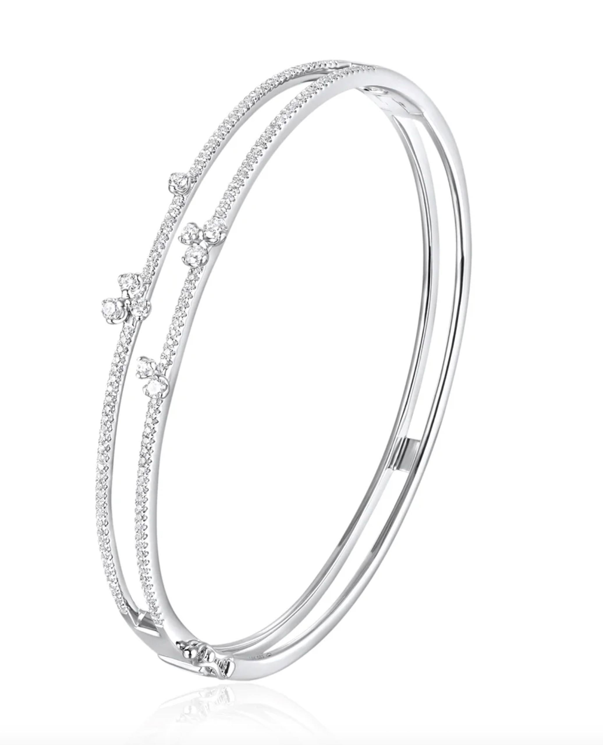 Bracciale aperto a doppia fila in oro bianco 14K con diamanti a cascata