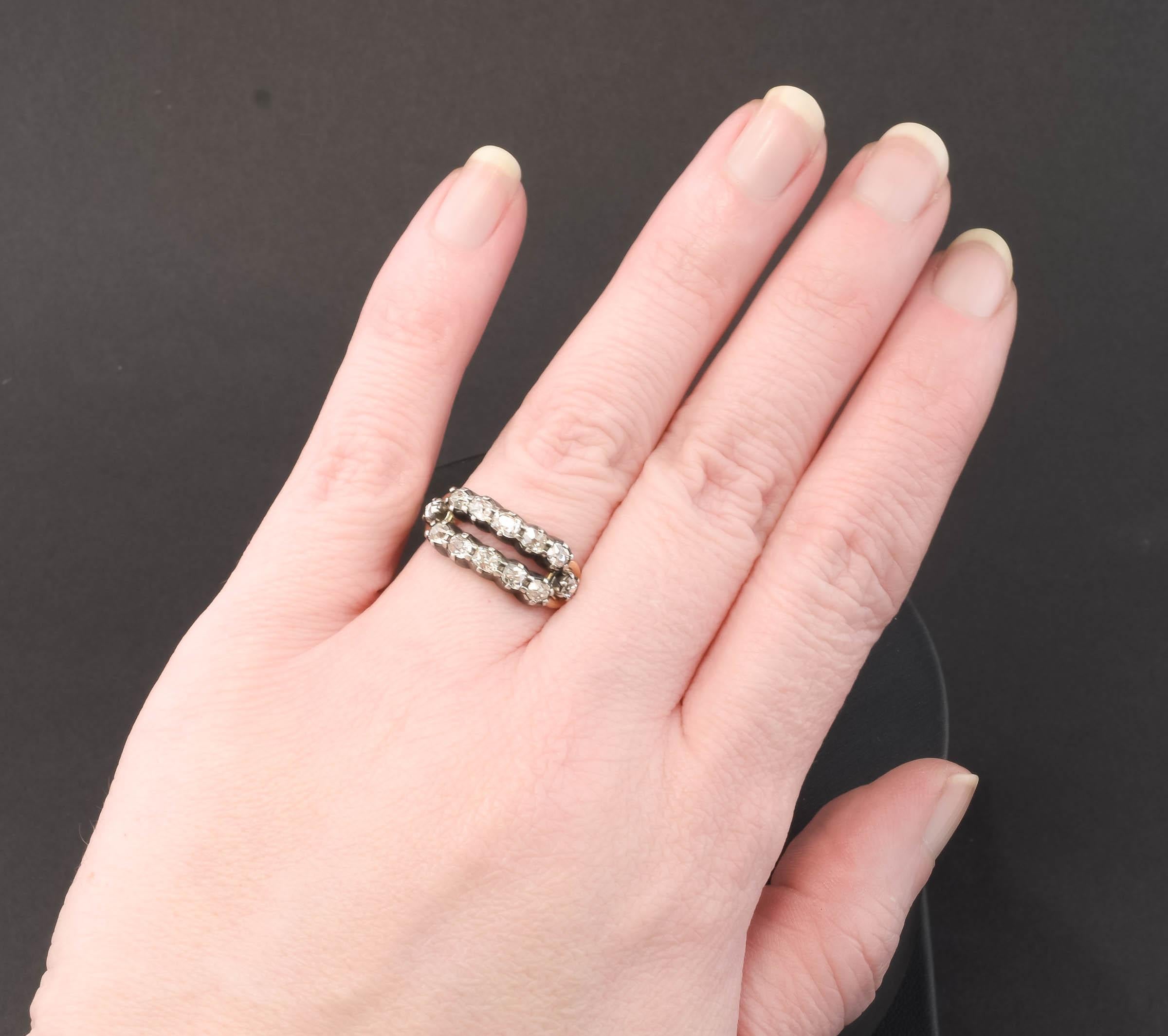 Doppelreihiger Ring mit antiken Diamanten – Hochzeit, Jahrestag oder Stapelring für Damen oder Herren im Angebot