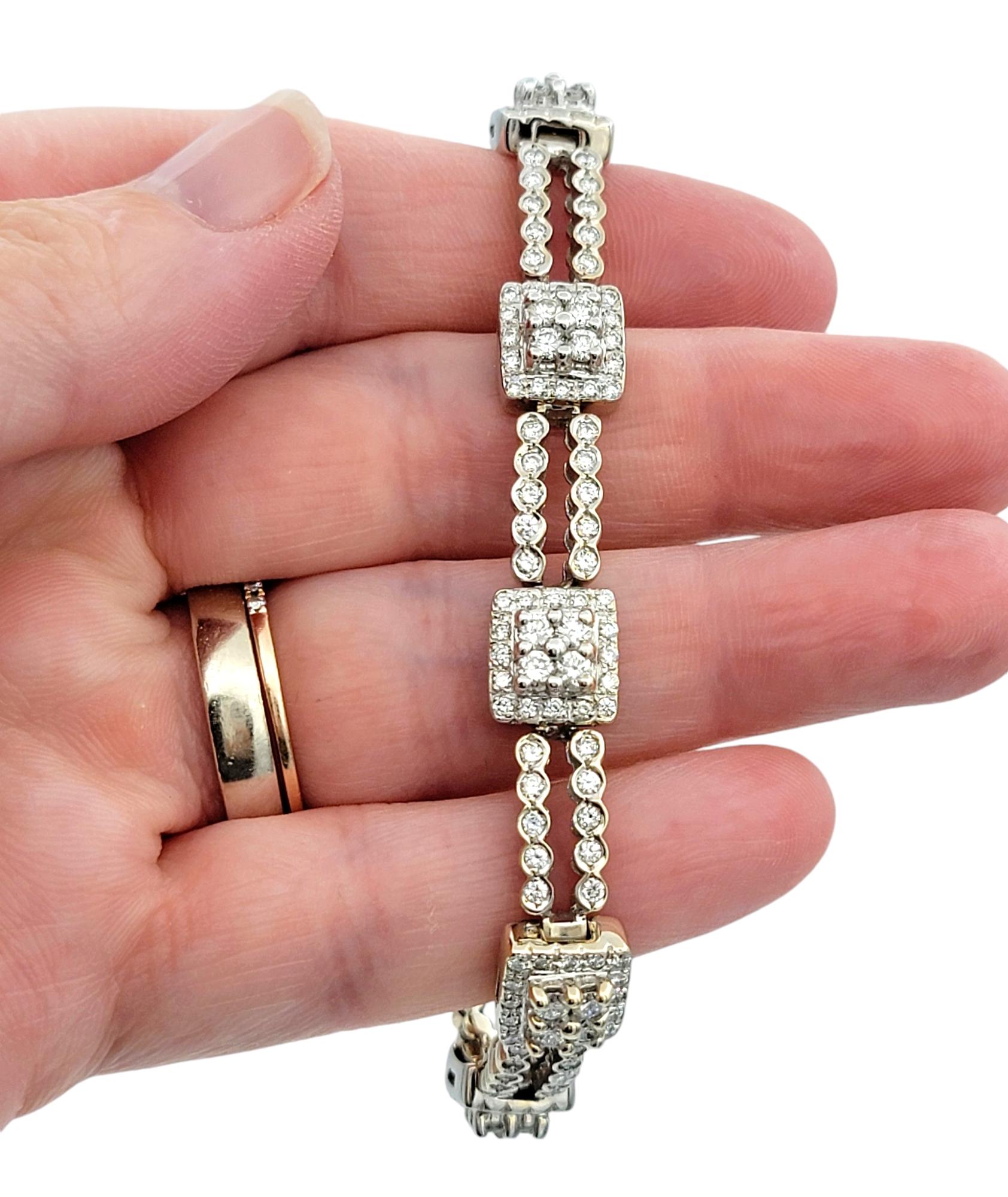 Bracciale Station con diamanti a doppio filo e aureola quadrata in oro bianco 18 kt. in vendita 3