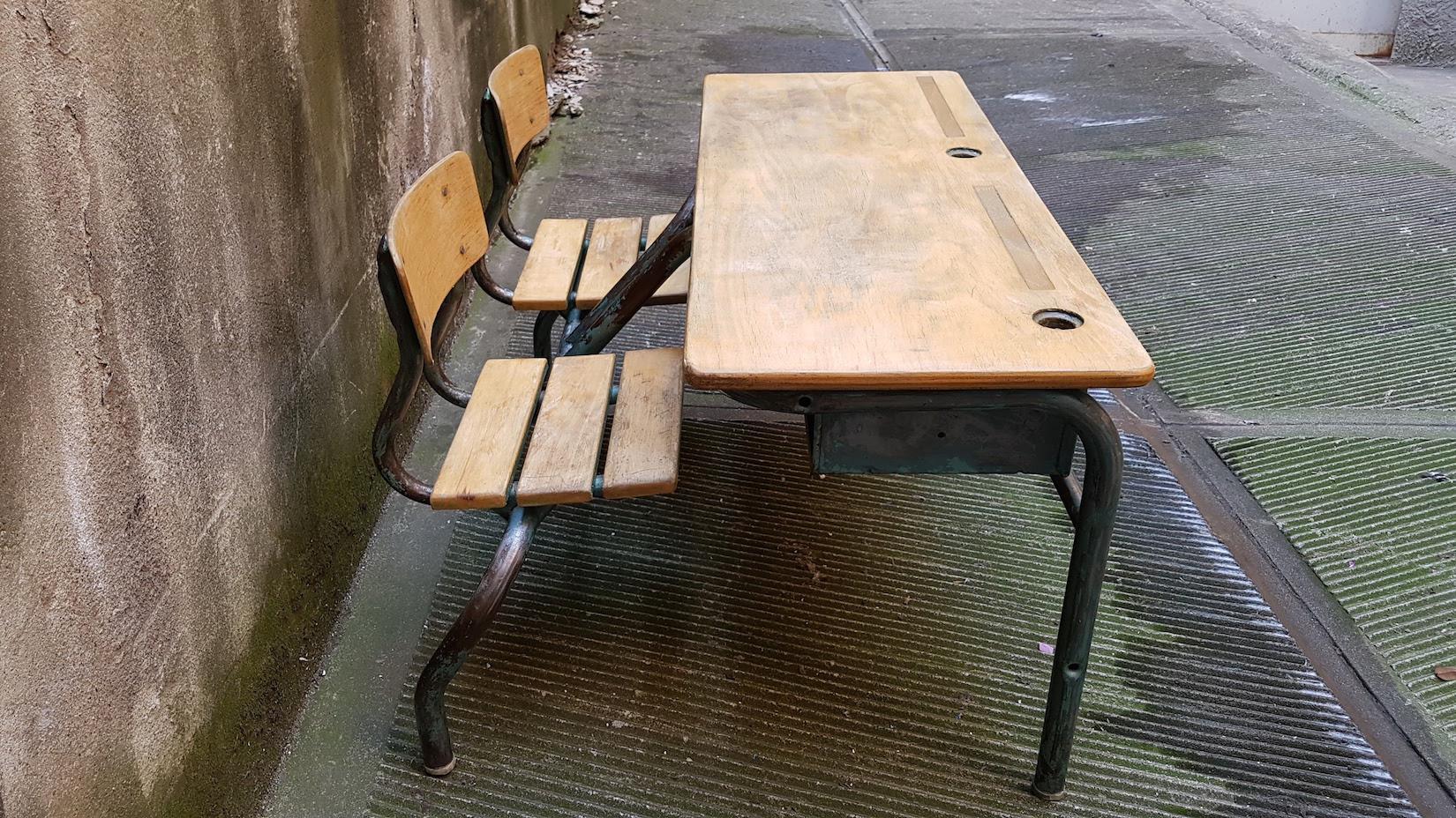 Mid-20th Century French Wooden and Metal Double School Bench, 1950 In Good Condition For Sale In Milan, Italy