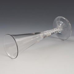 Verre Ratafia géorgien à double série opaque torsadé, vers 1760