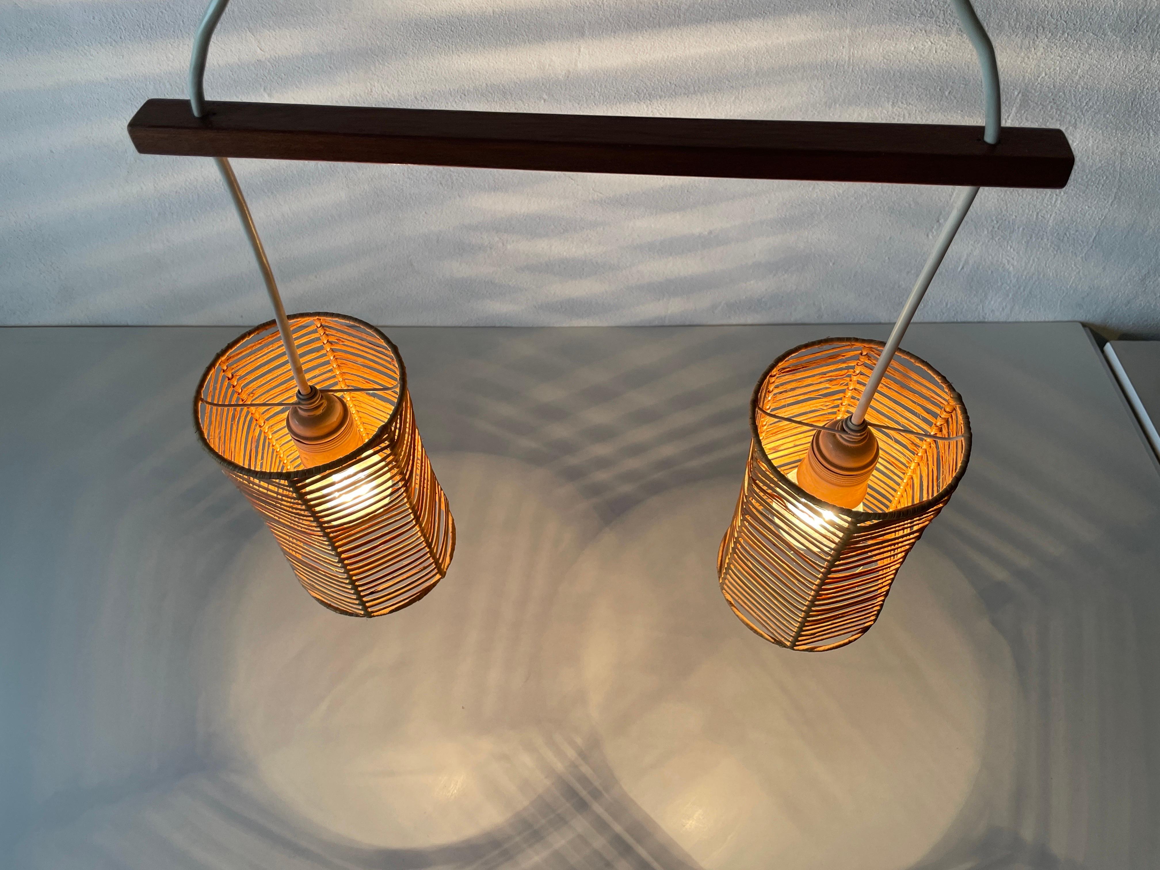 Lampe suspendue à double abat-jour en osier et bois, années 1960, Allemagne en vente 5