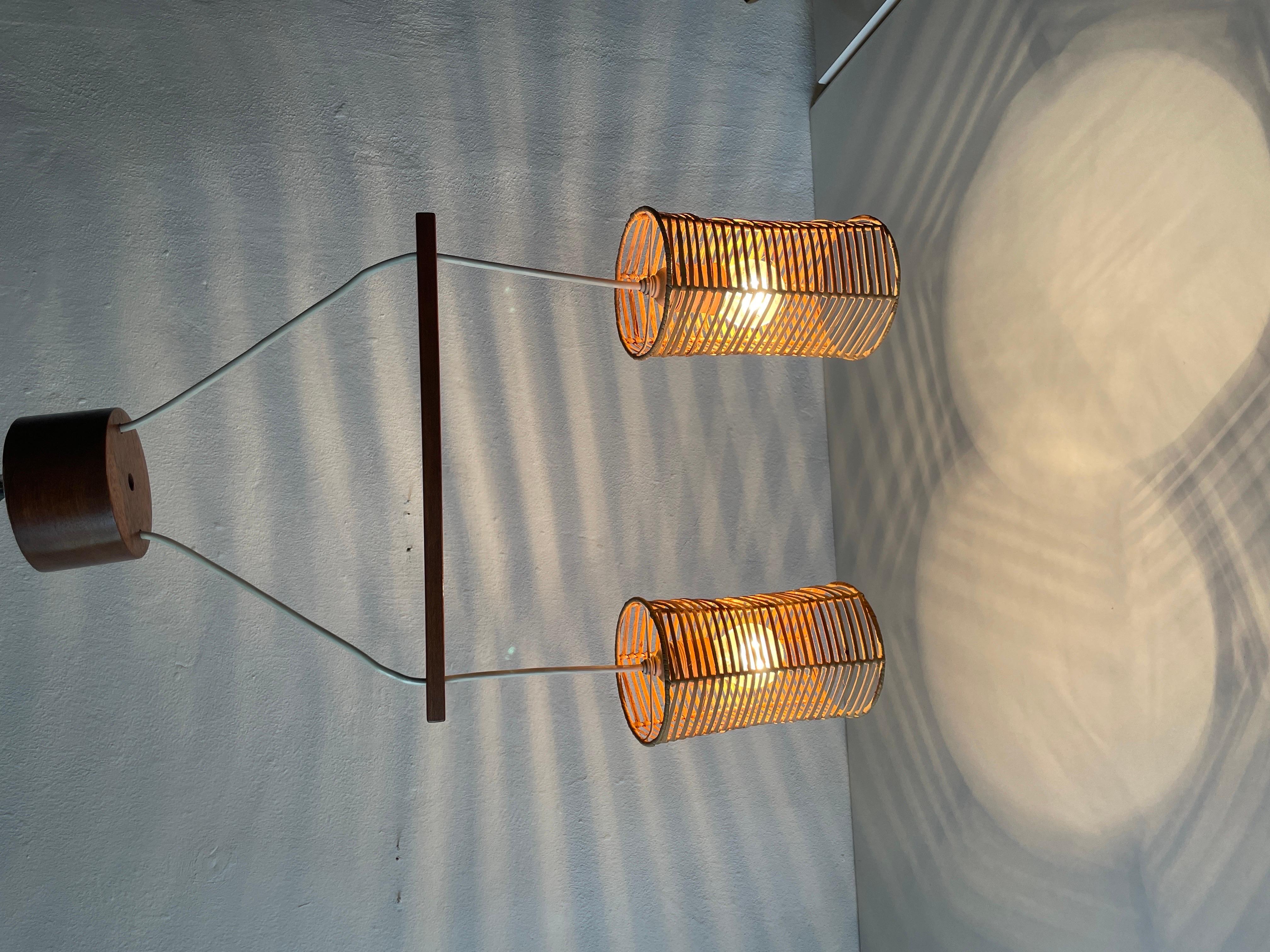 Lampe suspendue à double abat-jour en osier et bois, années 1960, Allemagne en vente 6