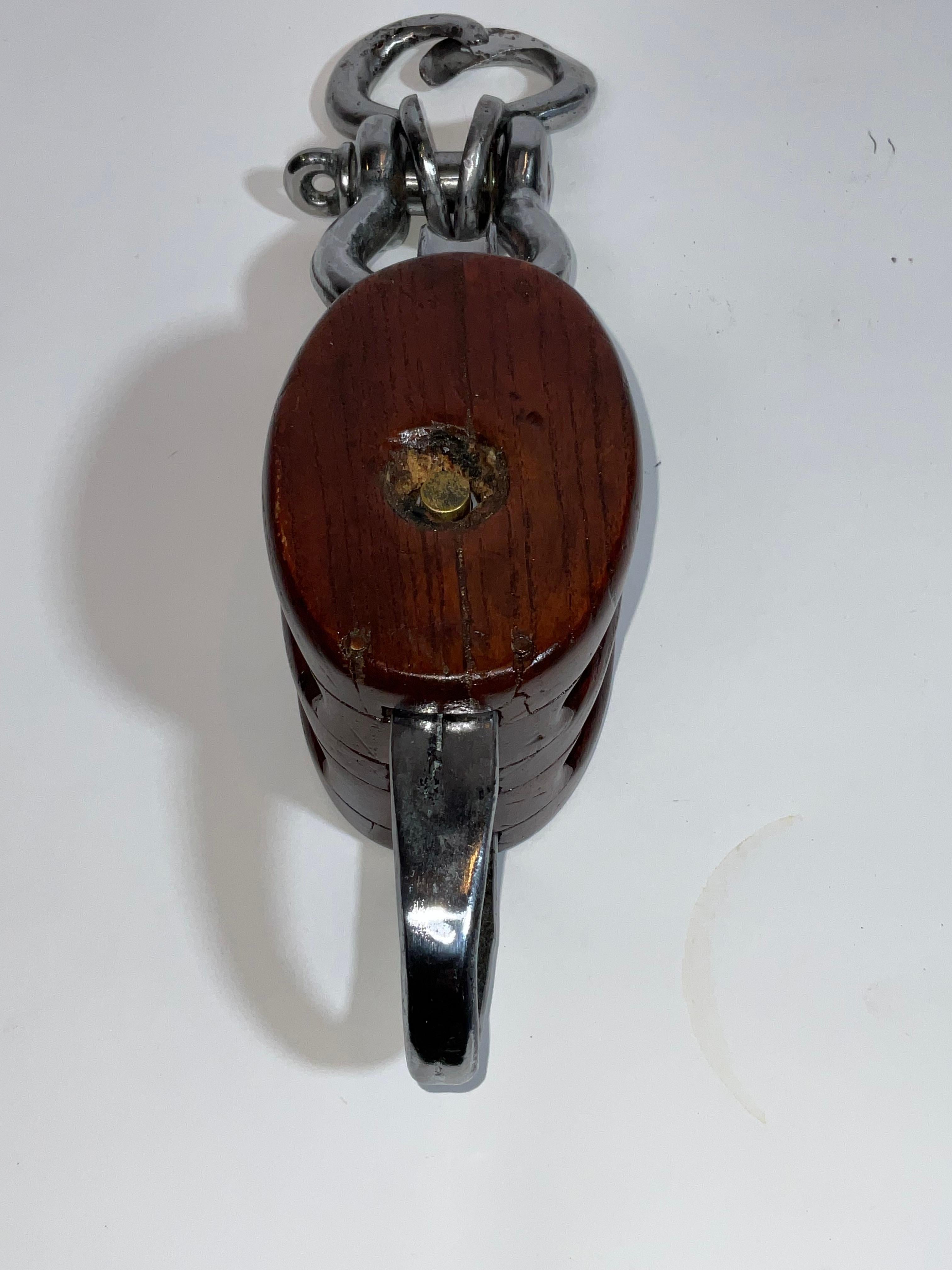 Laiton Poulie nautique à double réa en bois verni en vente
