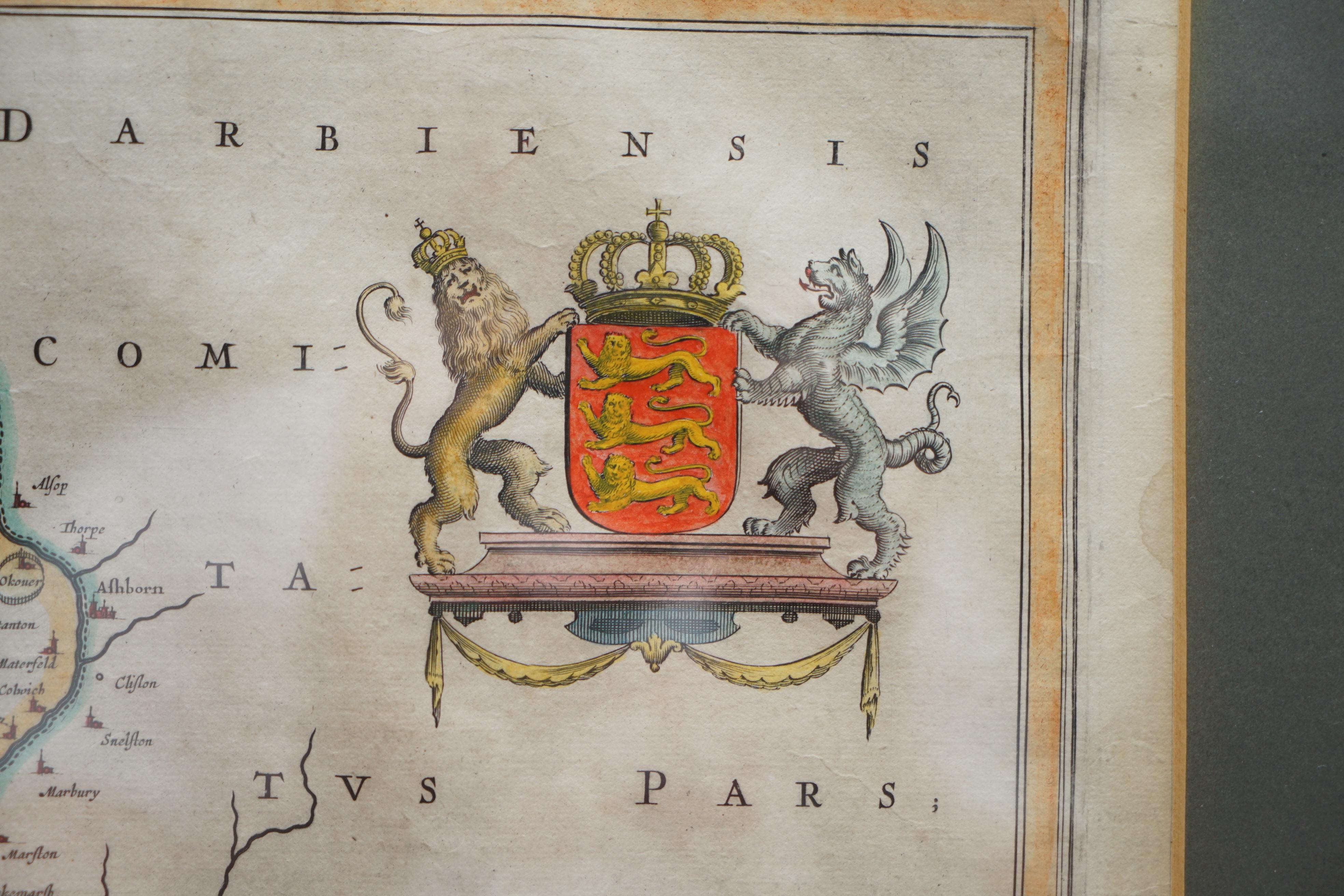 Nous sommes ravis d'offrir à la vente cette belle carte ancienne du Cheshire imprimée en 1645 à Amsterdam Staffordiensis Comitatvs Vulgo

J'ai trois de ces cartes, chacune couvrant une partie différente du pays, les deux autres sont listées sous