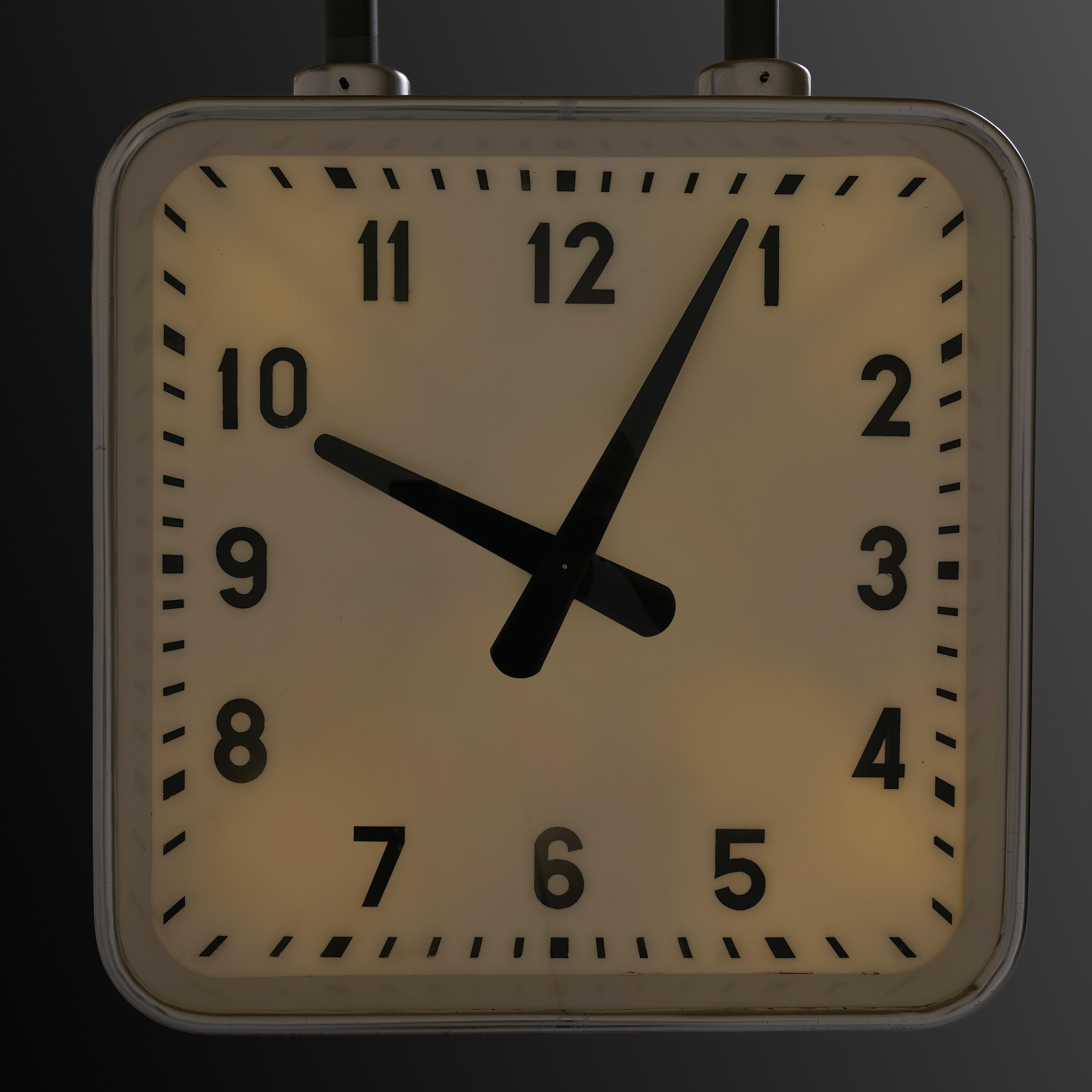 Mid-Century Modern Double-Sided Ceiling clock by Gio Ponti for Enrico Boselli, Italy, 1940's For Sale