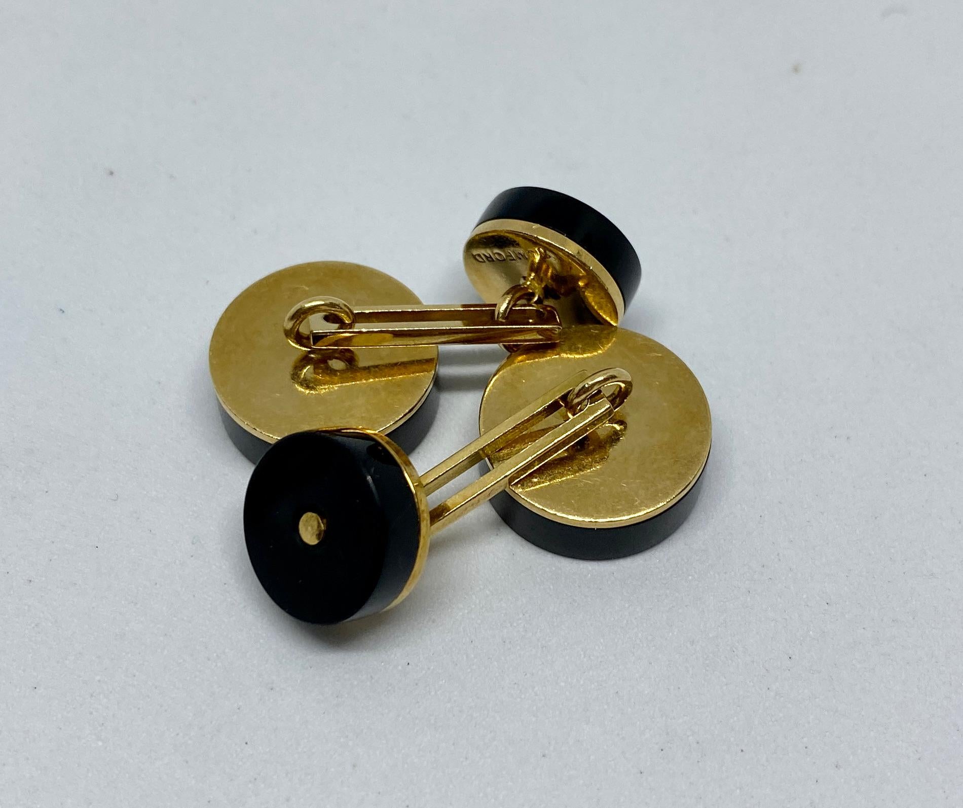 Contemporary Tom Ford Double-Sided Cufflinks in 18K Yellow Gold and Black Onyx For Sale