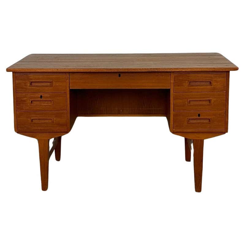 1970s Desks and Writing Tables - 398 For Sale at 1stDibs | 1970s office ...