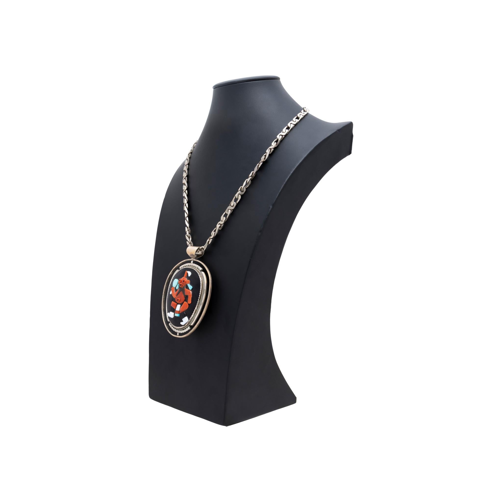 Collana con ciondolo in argento sterling e intarsio su due lati con Kachinas In condizioni buone in vendita a Coeur d Alene, ID