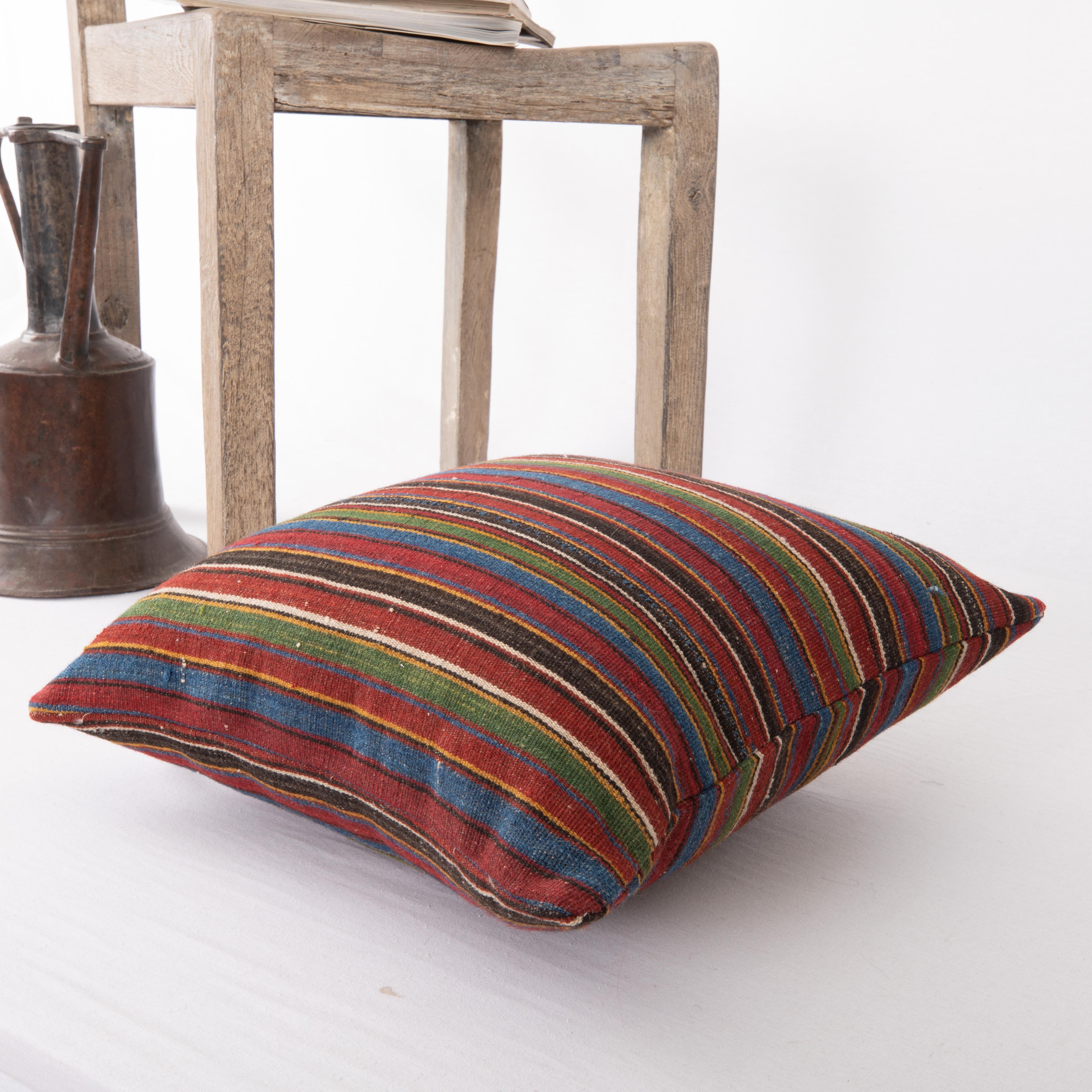 Double Sided Kilim Pillow Cover Made From an Antique Kilim In Good Condition For Sale In Istanbul, TR
