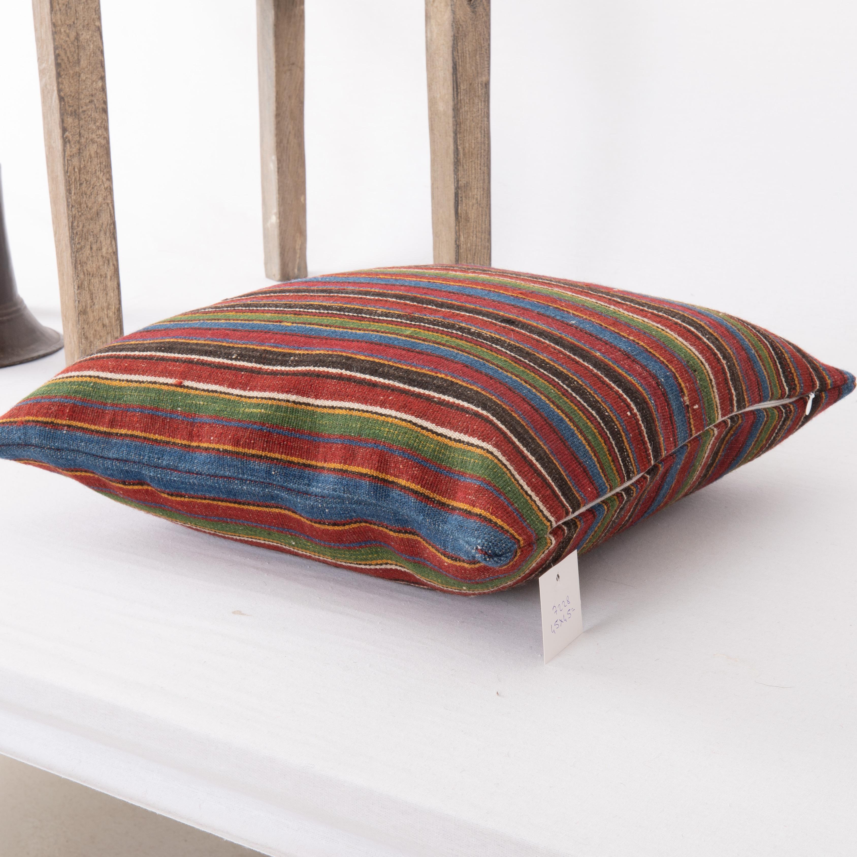 Double Sided Kilim Pillow Cover Made From an Antique Kilim In Good Condition For Sale In Istanbul, TR