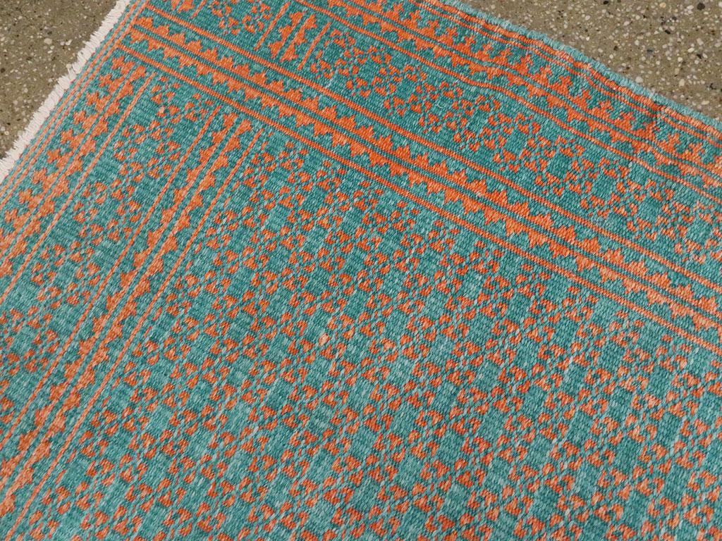 Tappeto persiano a trama piatta a due lati reversibile della metà del XX secolo Rug & Kilim In condizioni buone in vendita a New York, NY