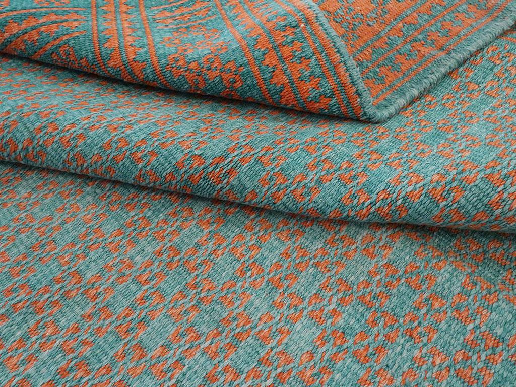 Tappeto persiano a trama piatta a due lati reversibile della metà del XX secolo Rug & Kilim in vendita 2