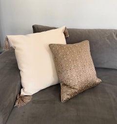 Double-sided silk pillow