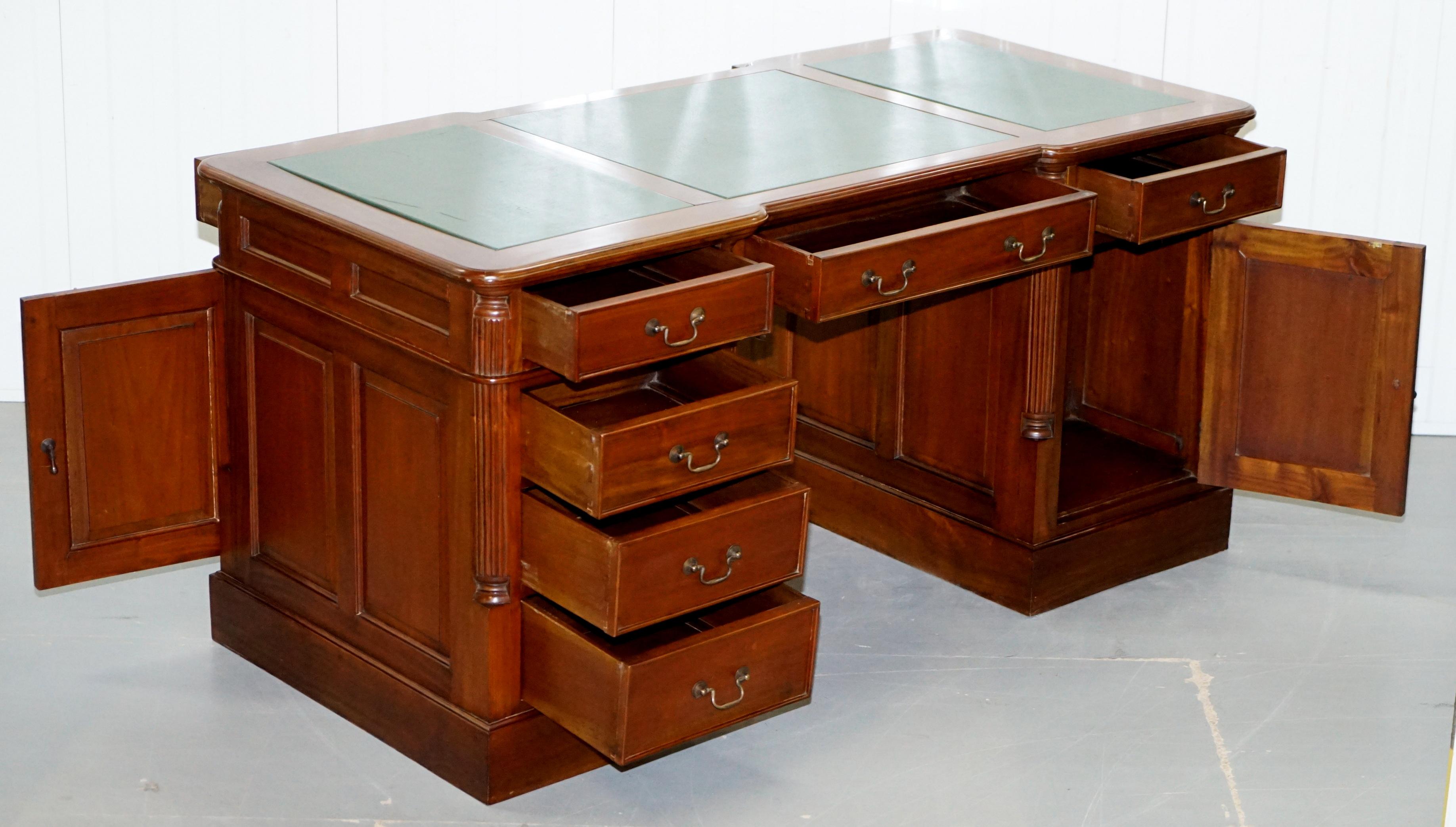 Double Sided Twin Pedestal Partner Desk 12 Drawers 2 Cupboards Mahogany Leather 7