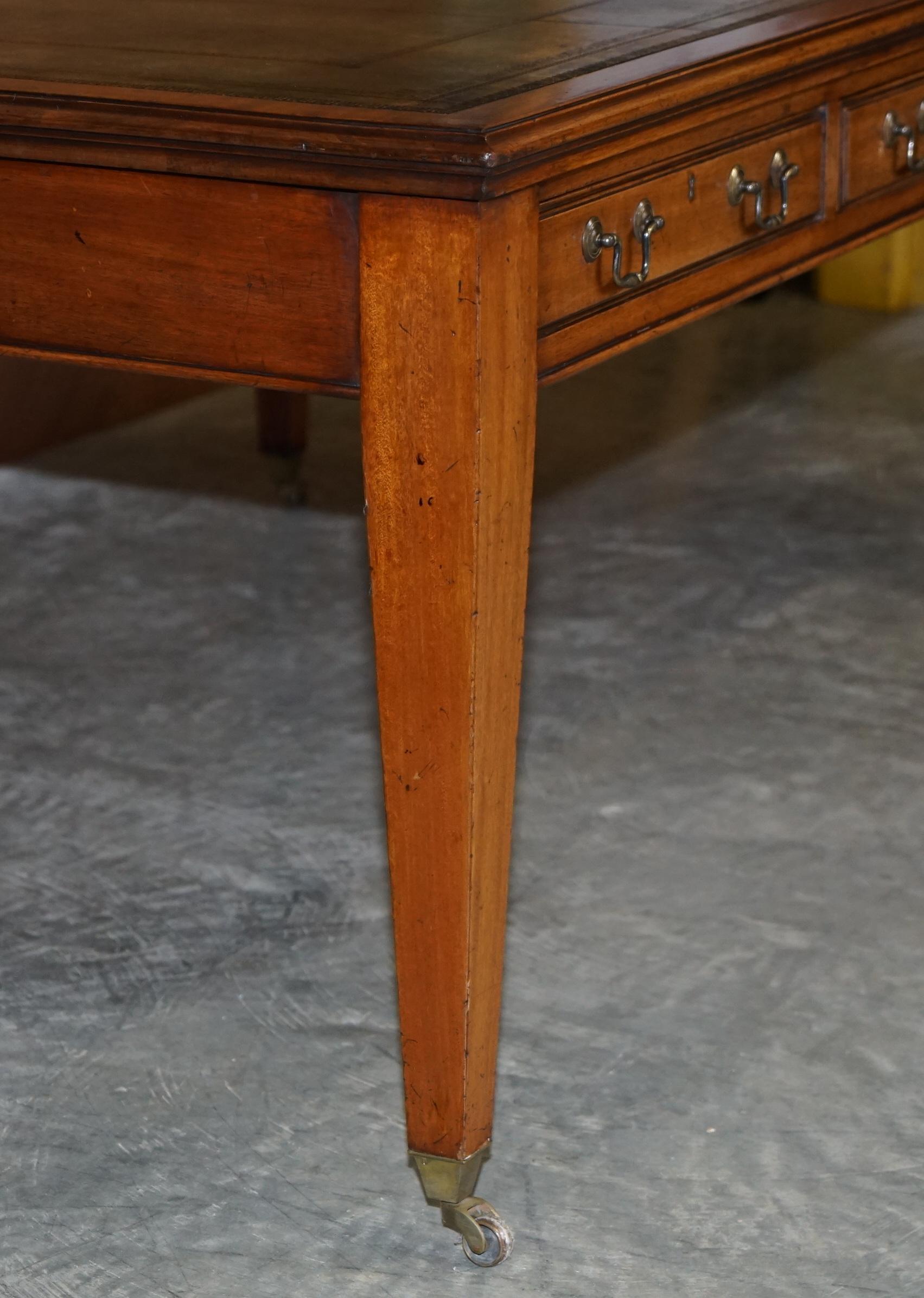 Double Sided Victorian Cir 1880 Green Leather & Hardwood Dining Table 6 Drawers For Sale 5