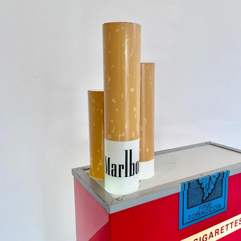 Double Sided Vintage Marlboro Light Up Cigarette Pack, 1990s USA In Good Condition In Los Angeles, CA