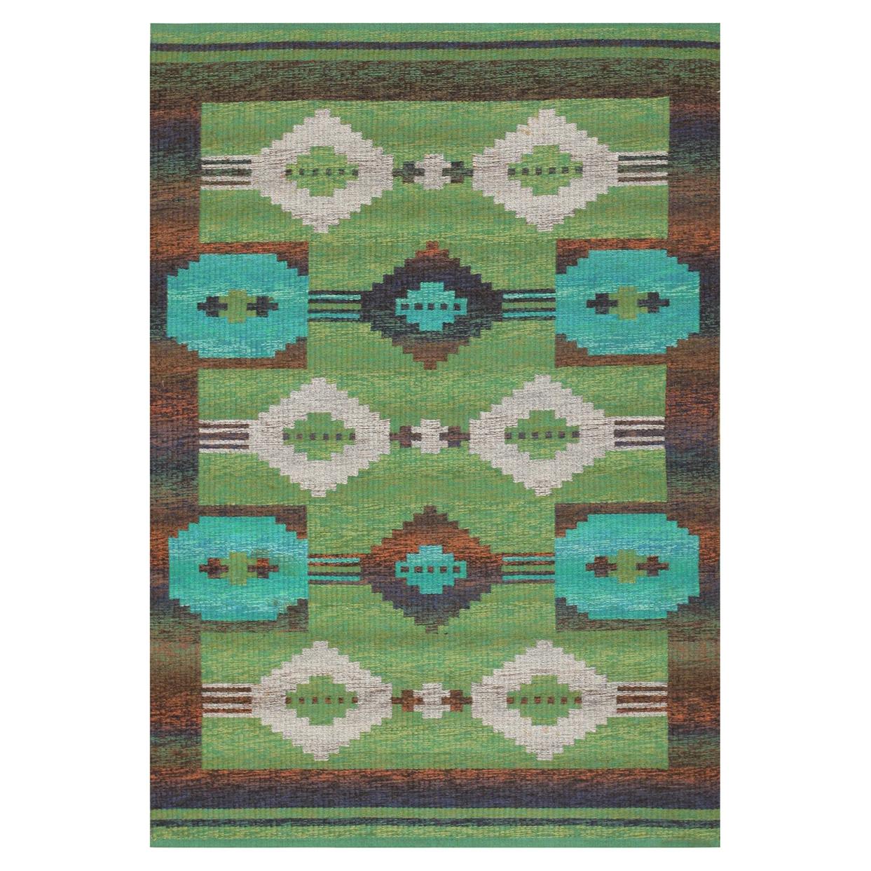 Double Sided Vintage Scandinavian Rug. Size: 4 ft 6 in x 6 ft 6 in