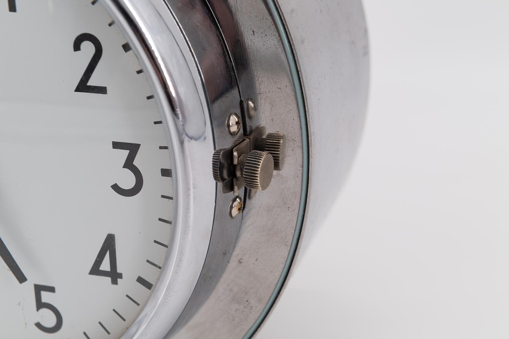citizen quartz clock