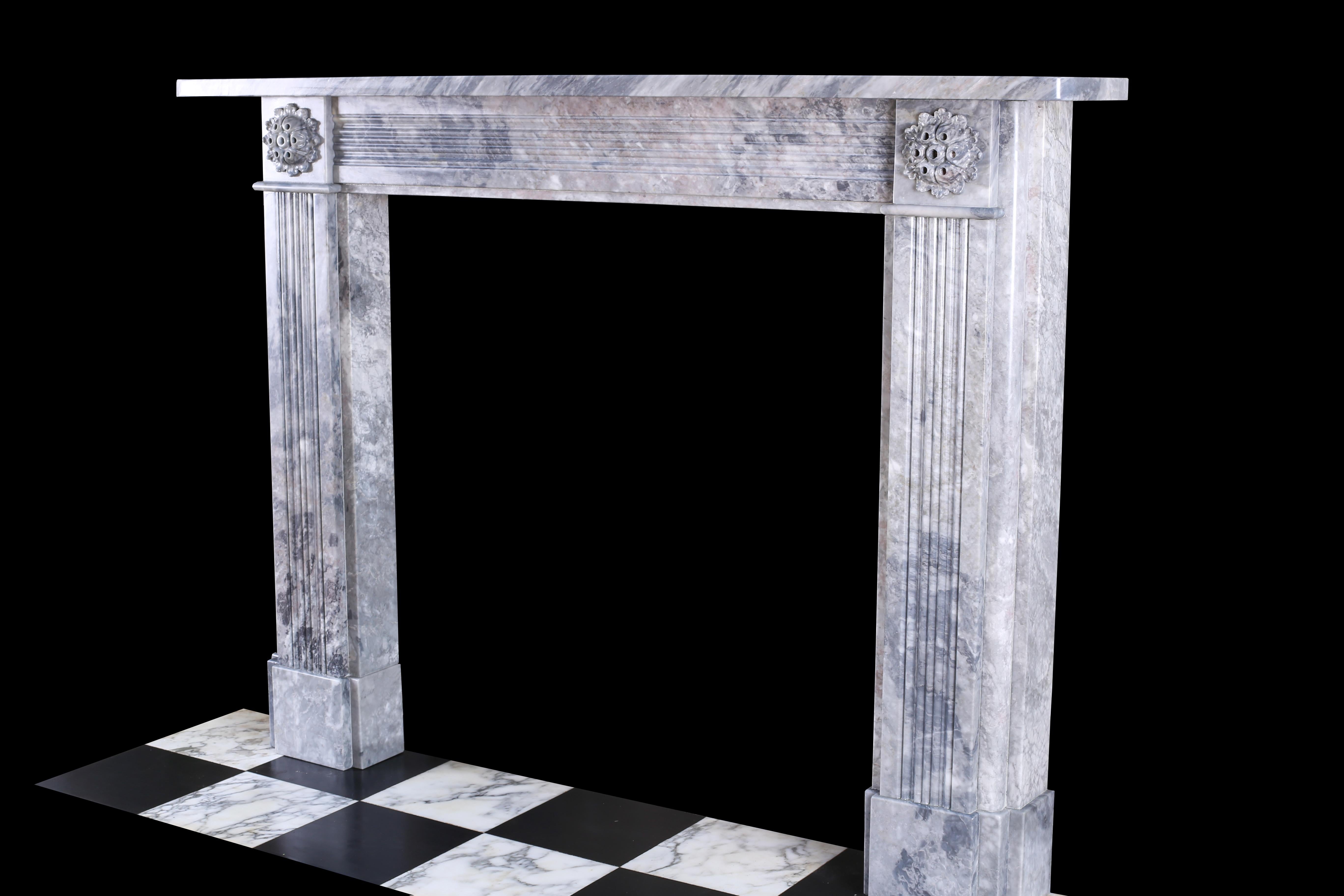19th Century Double-Slip Georgian Carved Fireplace in Italian Grey Bardiglio Marble For Sale