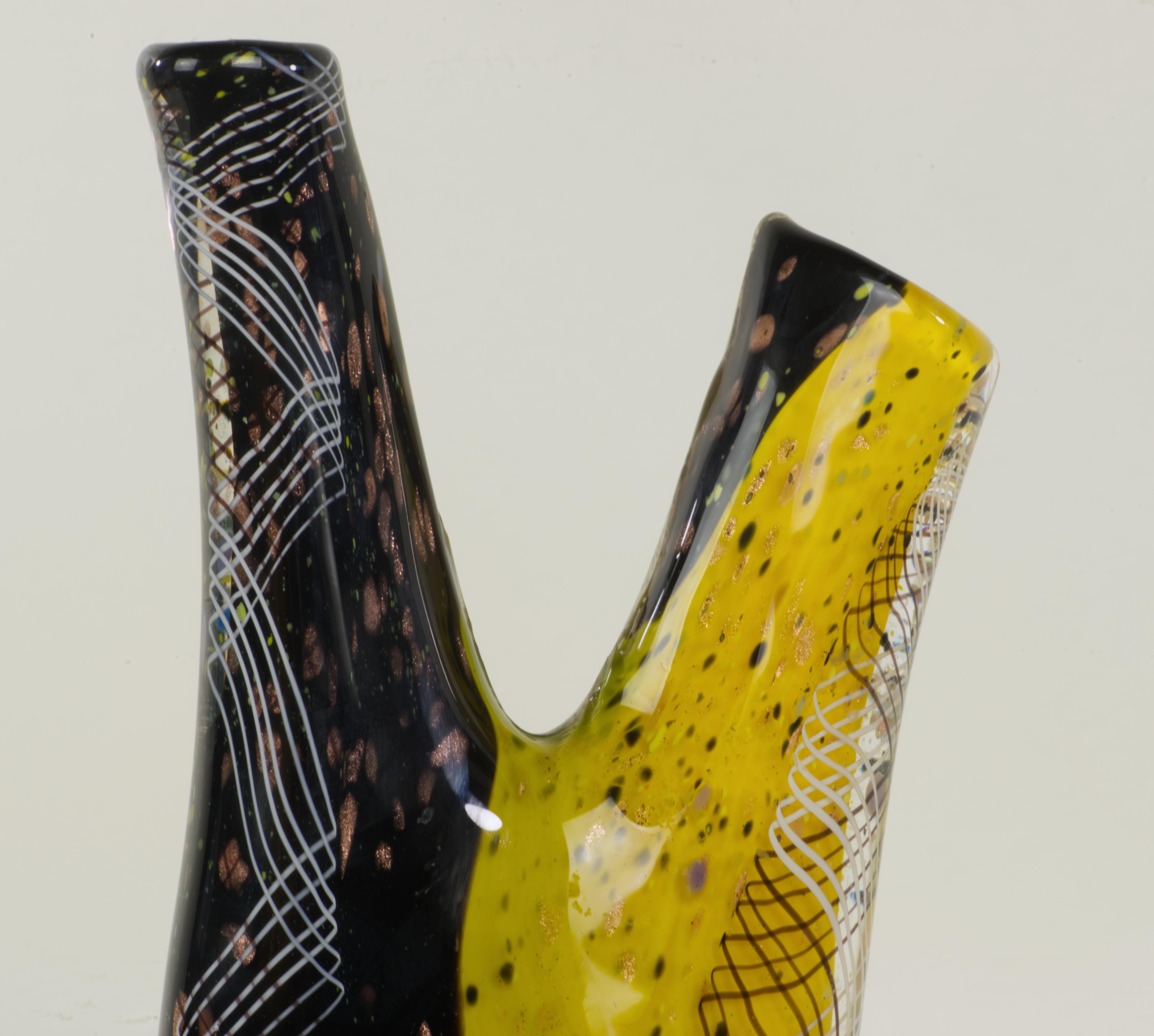 Vase en verre d'art de Murano à double bec  en vente 4