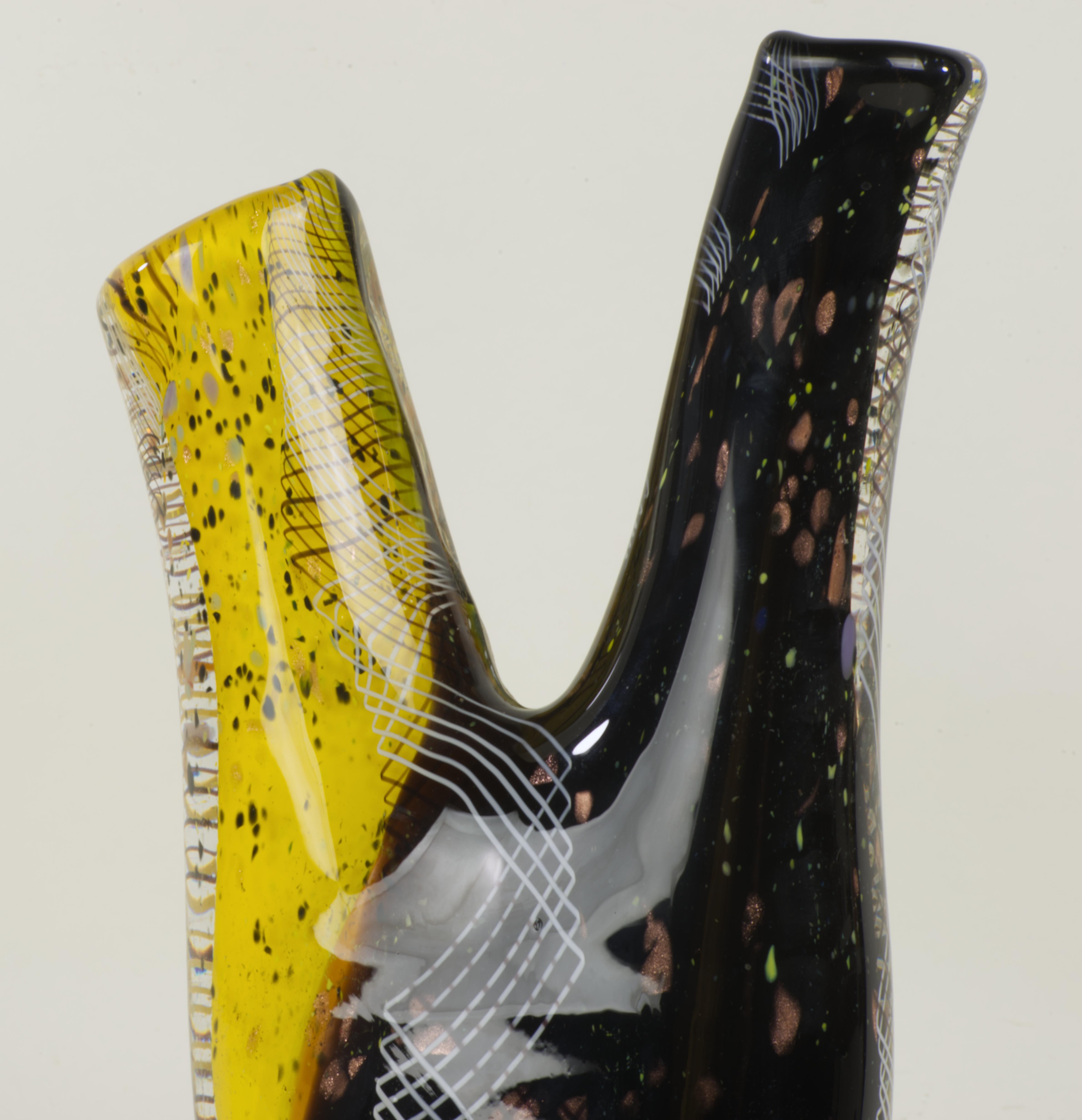 Double Spout Murano style Art Glass Vase  For Sale 4