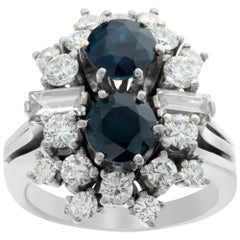 Double star ring w/ 2 sapphires in white gold w/ approximately 1.7 carat diamond