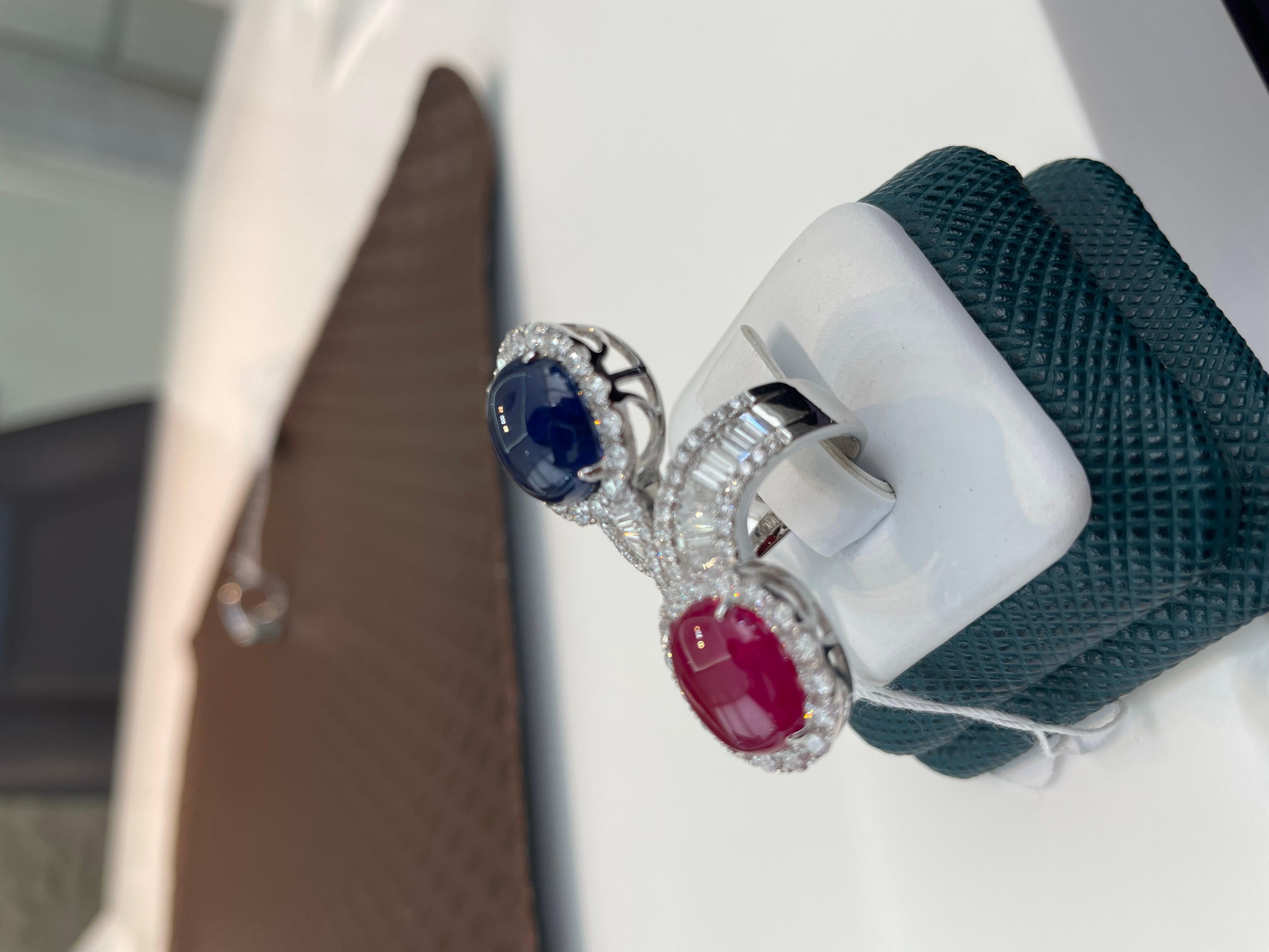 Anillo Bypass Doble Piedra, Rubí y Zafiro en Nuevo estado para la venta en Hong Kong, HK