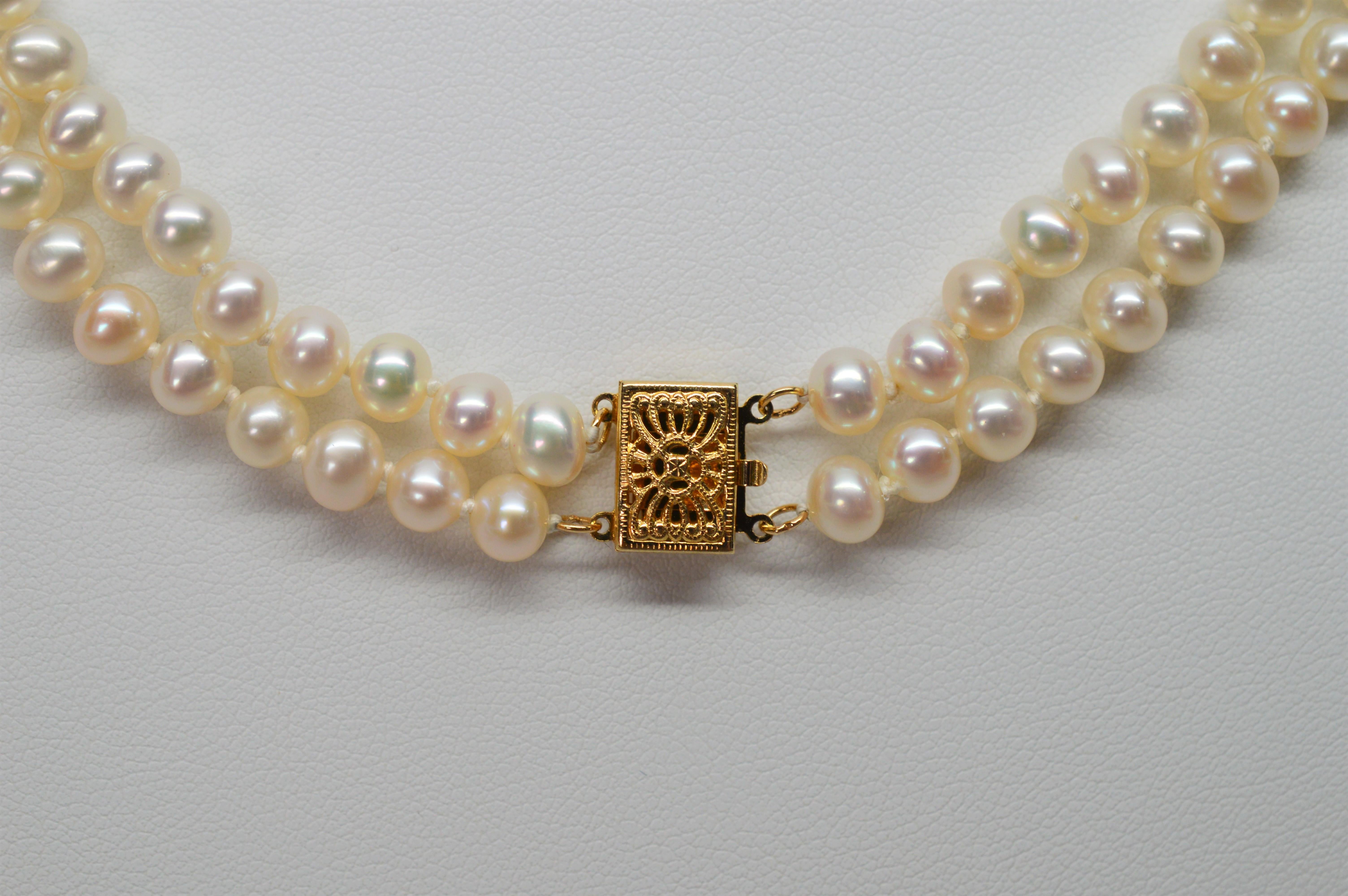 Collier de perles à boutons double brin Bracelet Duo en vente 1