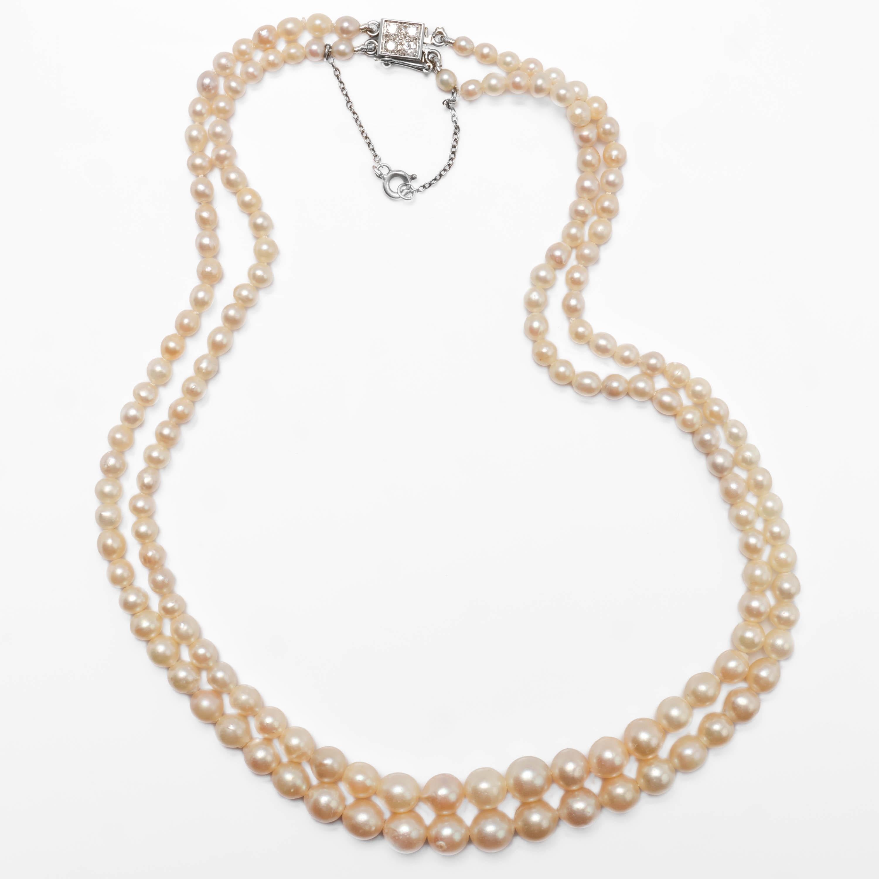 uncultured pearl necklace